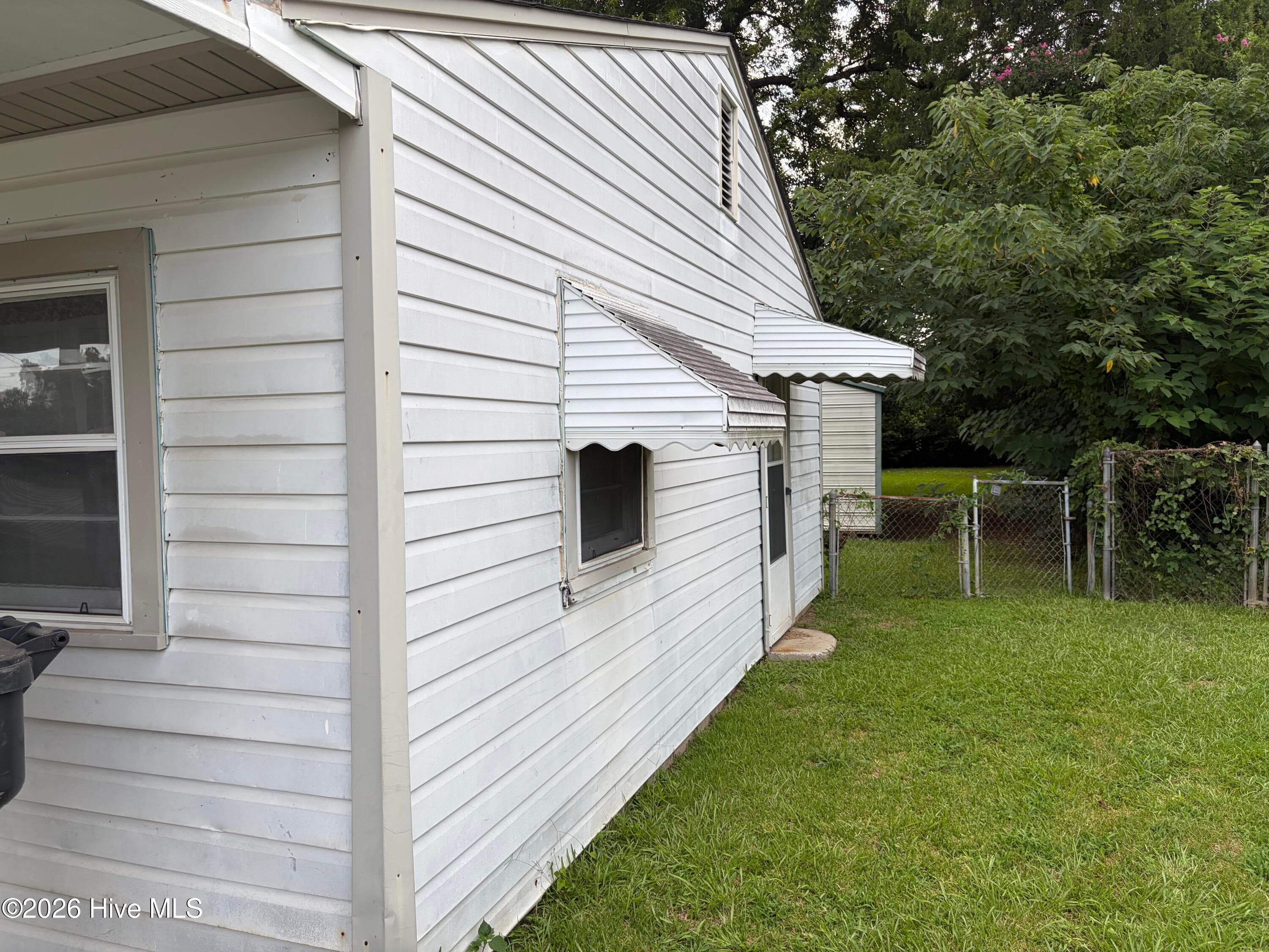Single Family Residence at 1300 Bruce Street, Augusta, GA 30901, photo 3 of 17