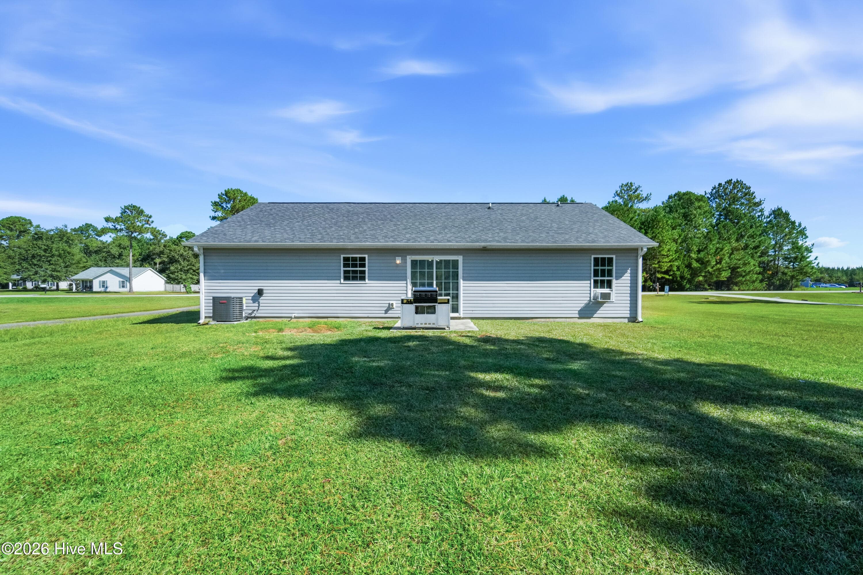 Single Family Residence at 178 Ashbury Park Lane, Richlands, NC 28574, photo 22 of 46