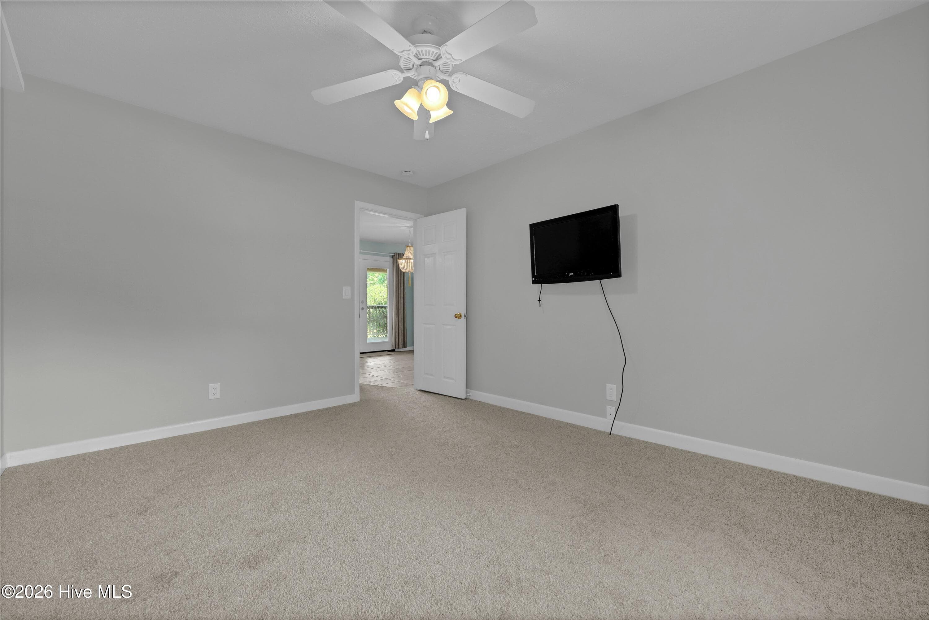 Single Family Residence at 3309 Winston Boulevard, Wilmington, NC 28403, photo 15 of 31
