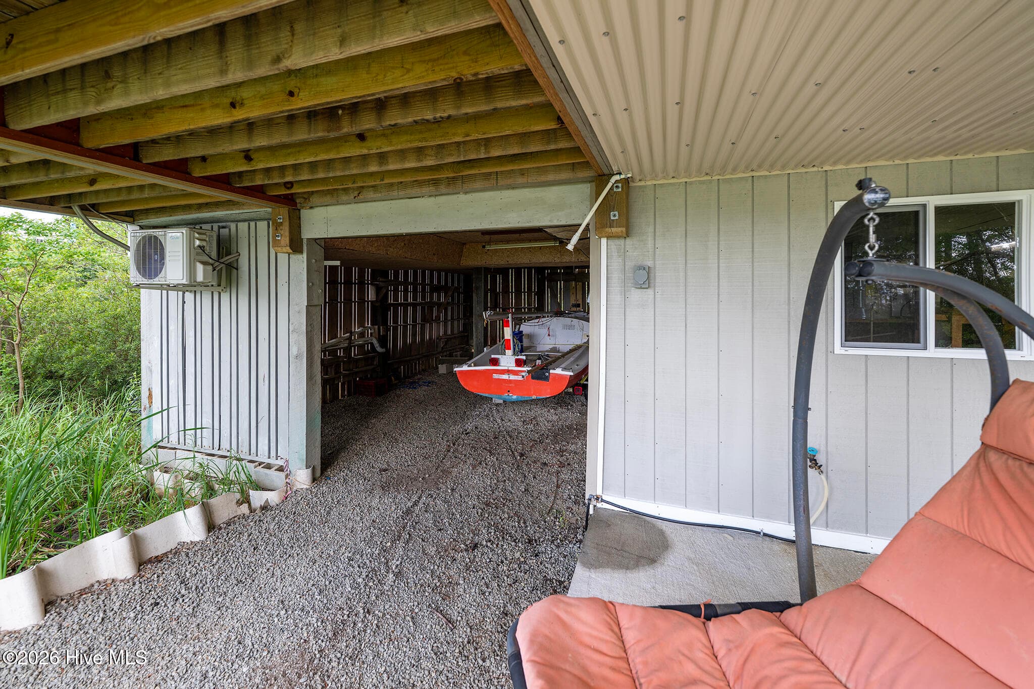 Bonus Storage - 5616 Gondolier Drive, New Bern, NC 28560