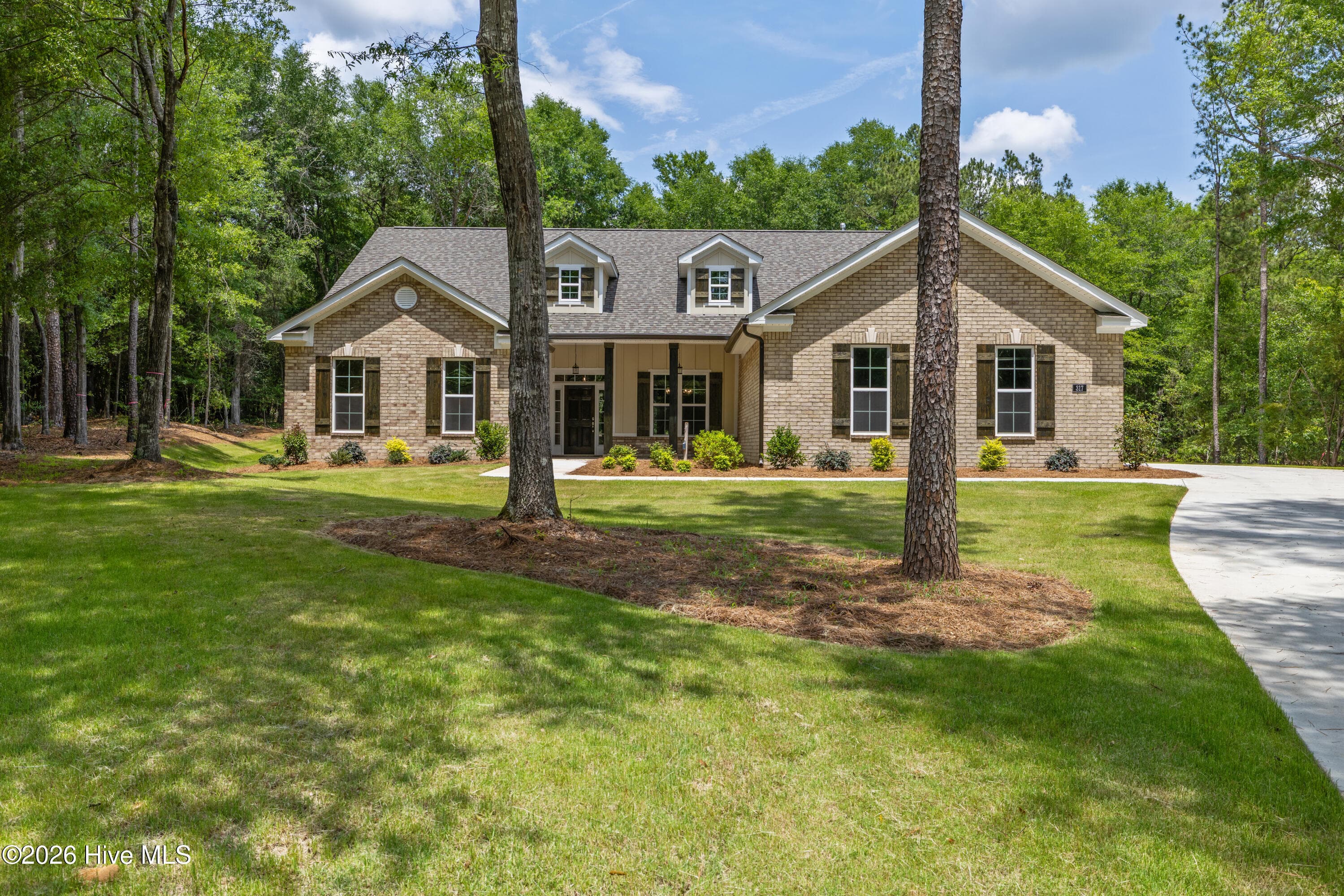 Single Family Residence at 317 Merrifield Court, Aiken, SC 29803, photo 9 of 85