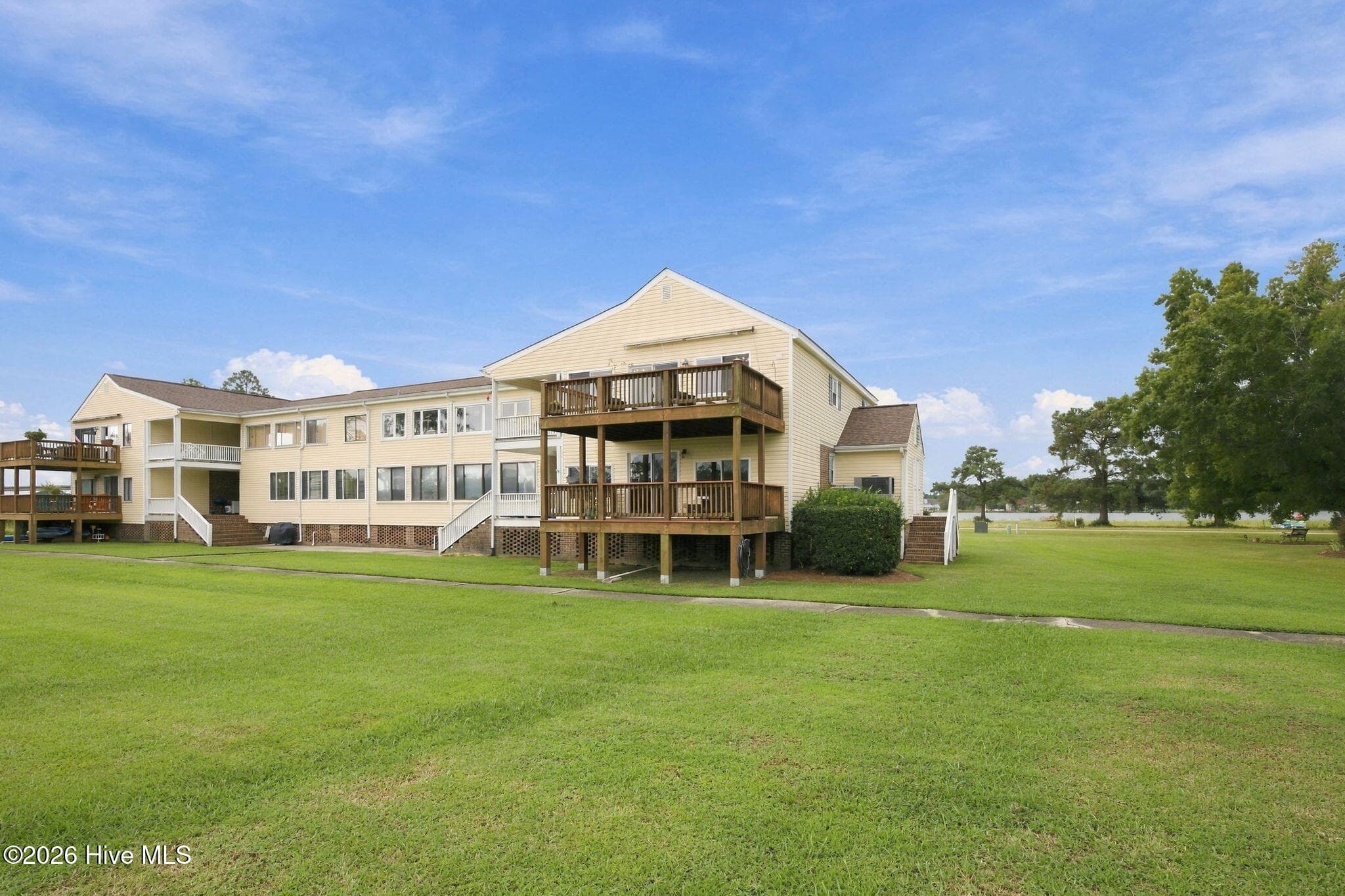 Condominium at 8047 Treasure Drive Apt 8, Oriental, NC 28571, photo 45 of 49