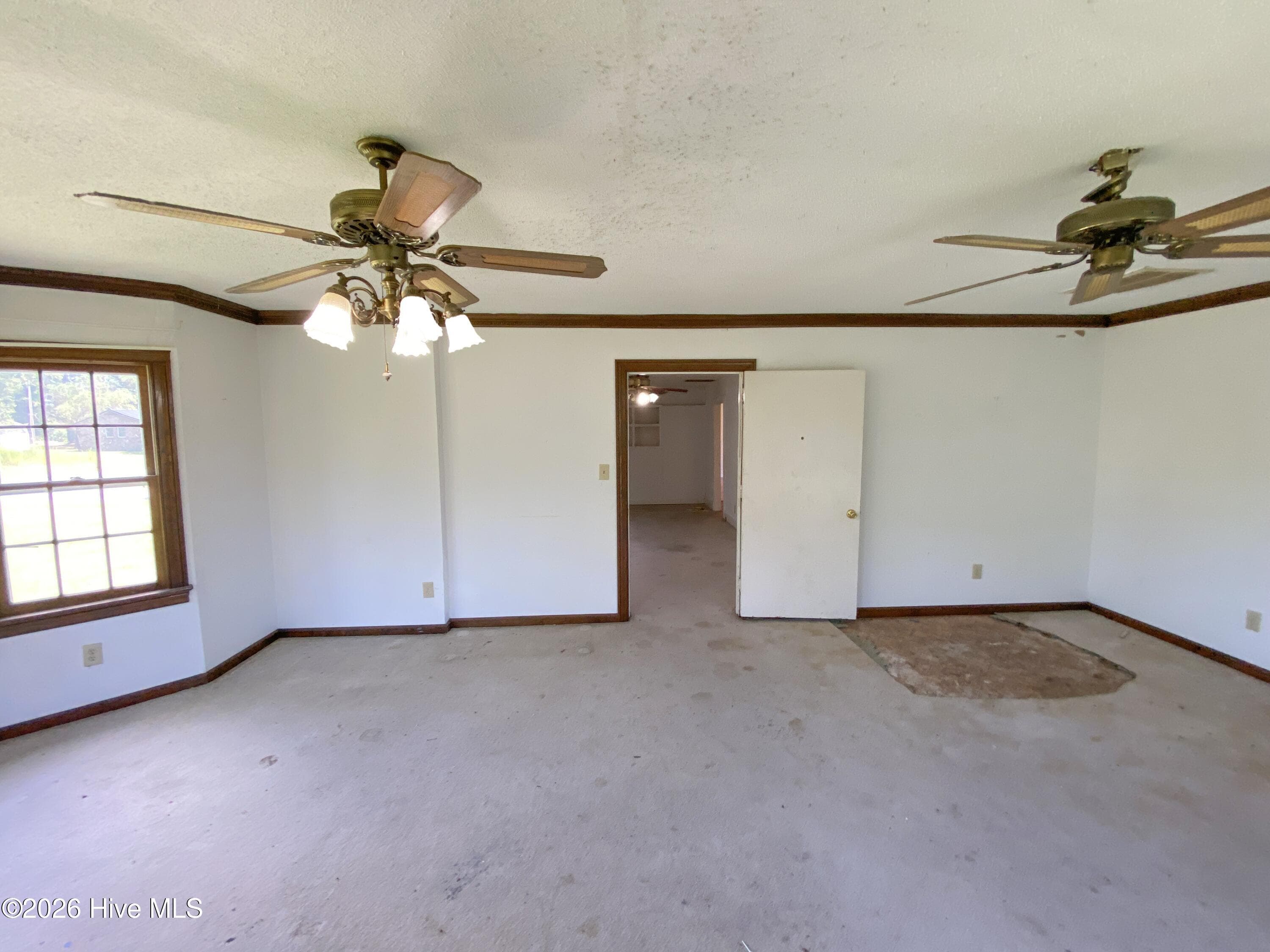Single Family Residence at 513 Pear Street, Kinston, NC 28504, photo 17 of 41