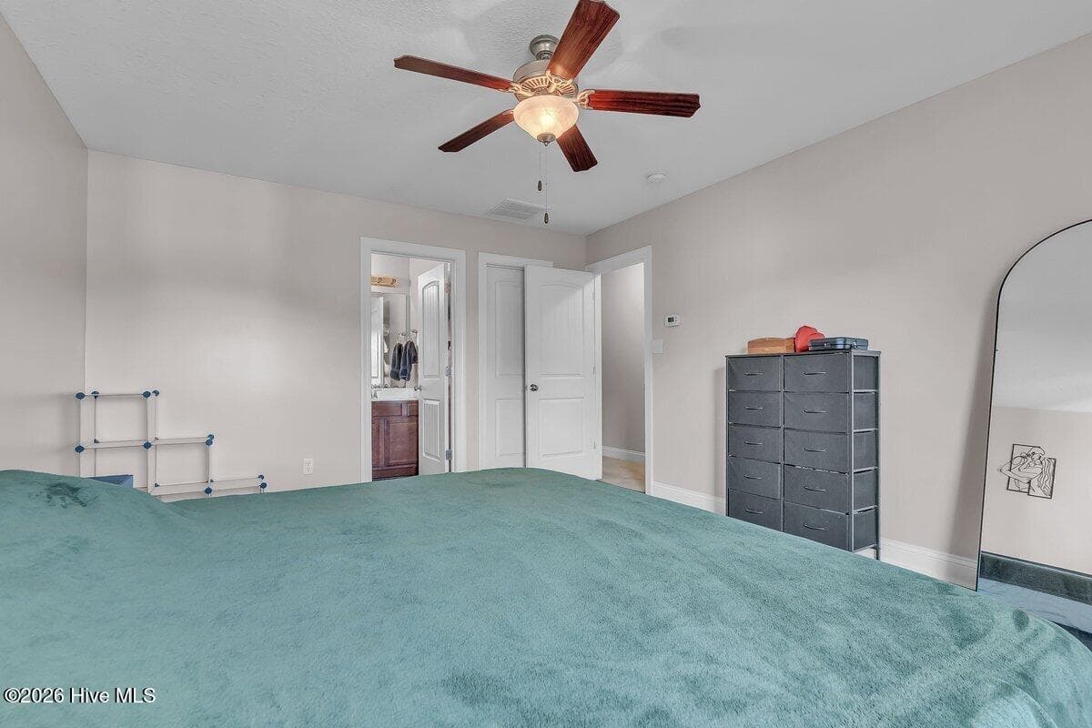 Townhouse at 133 W Murrow Lane, Jacksonville, NC 28546, photo 45 of 55