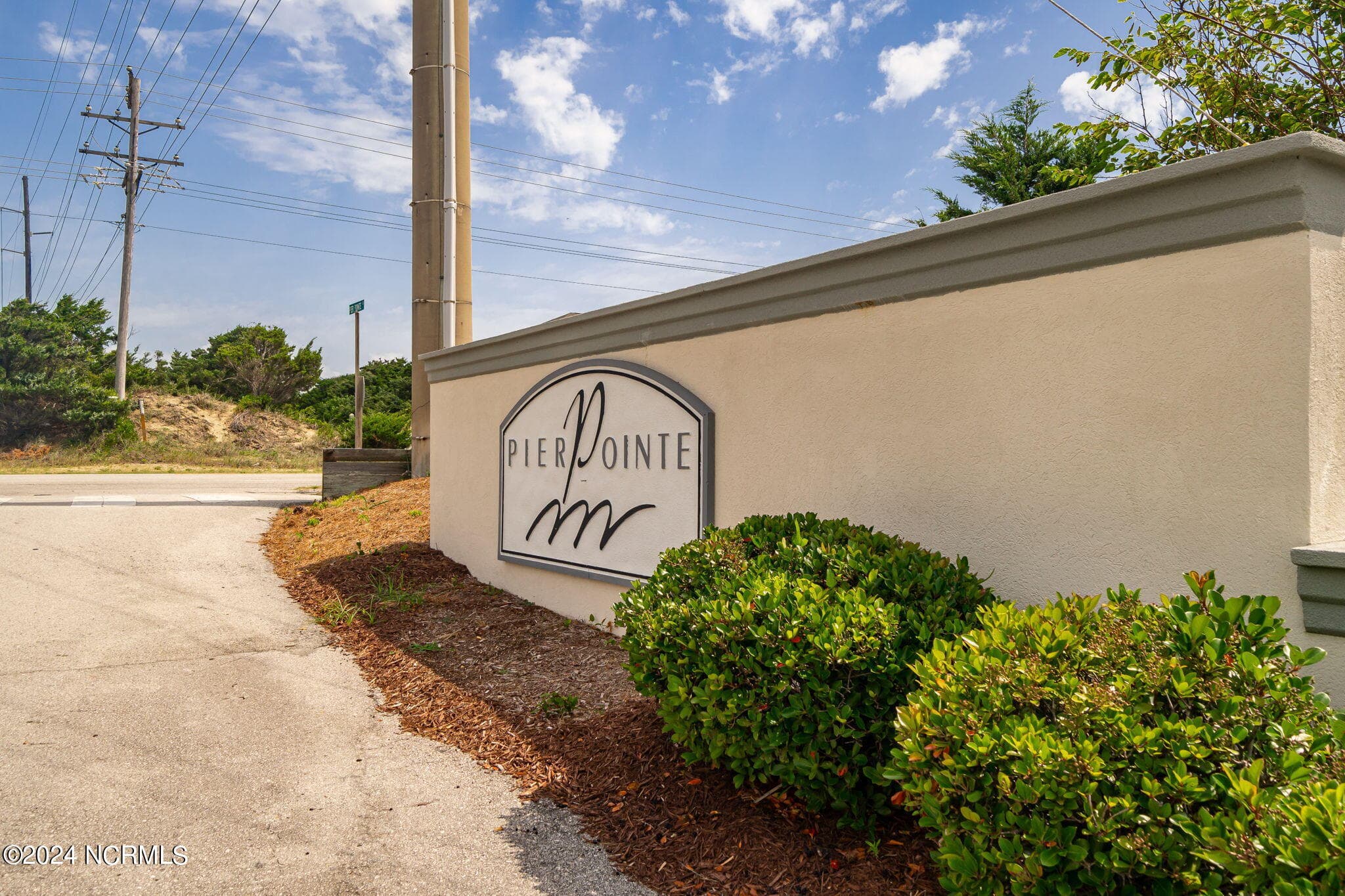 Condominium at 2905 Pointe West Drive B1 Pier Pointe, Emerald Isle, NC 28594, photo 36 of 43