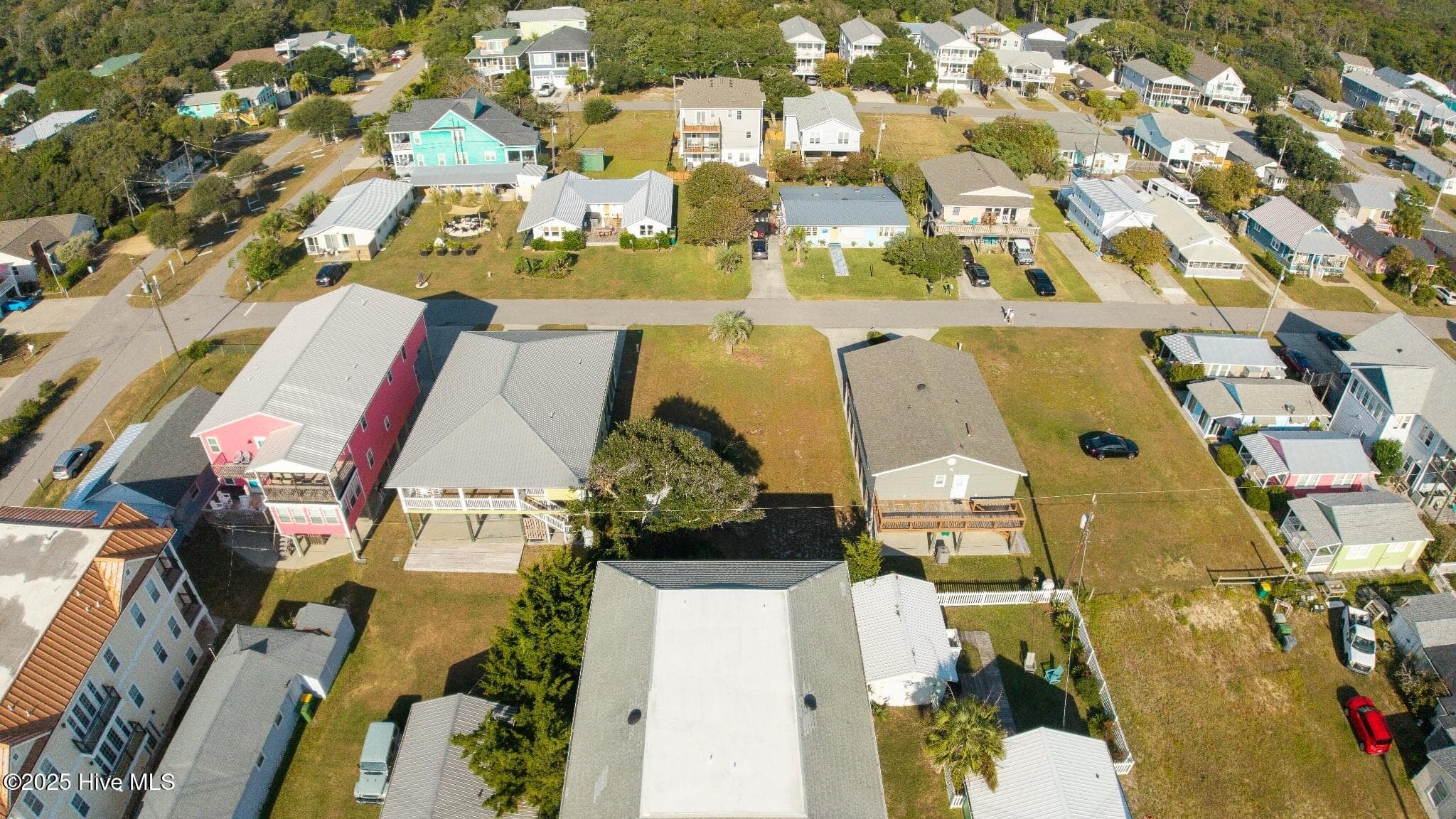 Residential Lot at 629 S Third Avenue, Kure Beach, NC 28449, photo 5 of 11