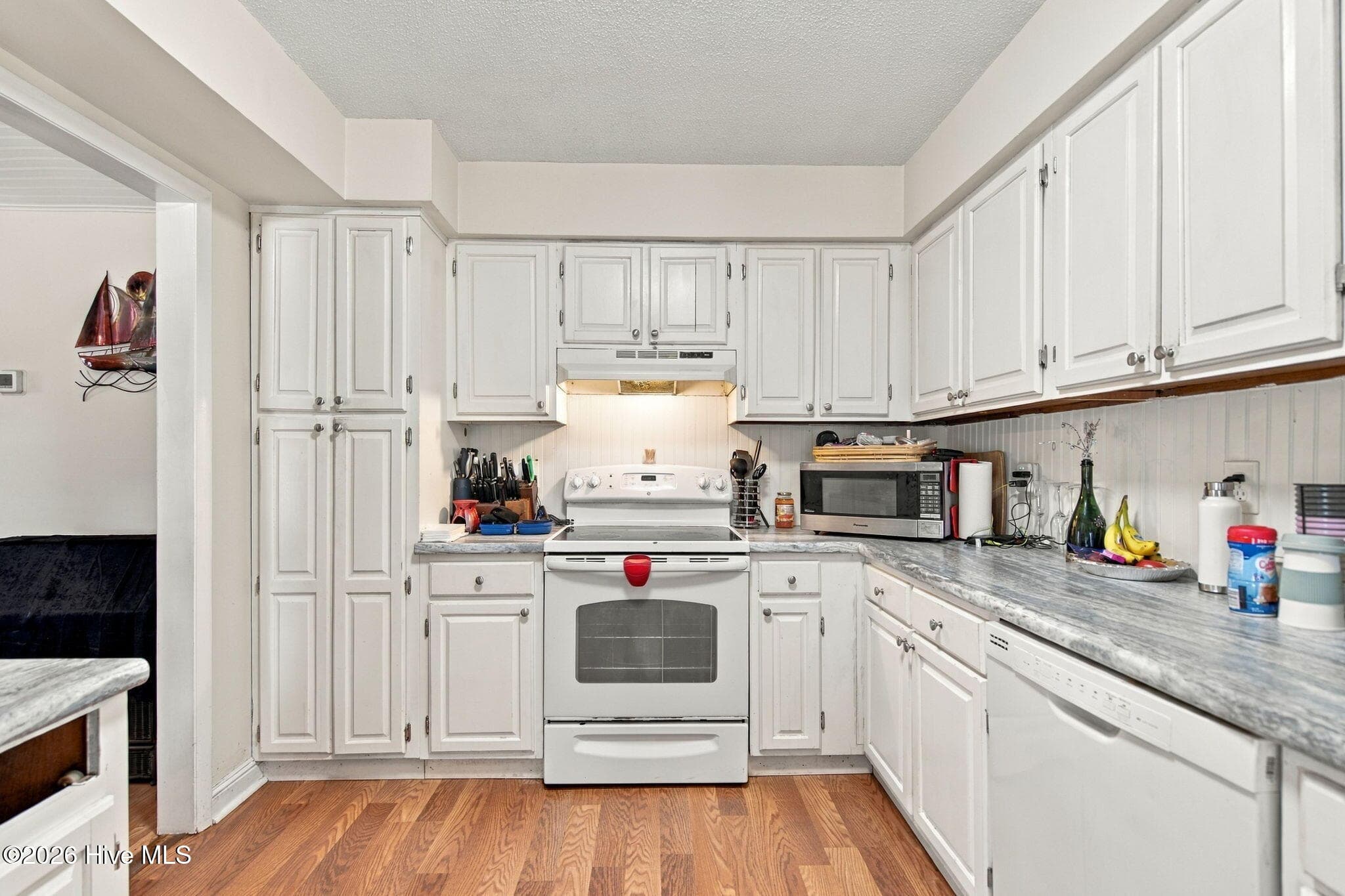 Single Family Residence at 2907 E Oak Island Drive, Oak Island, NC 28465, photo 18 of 40