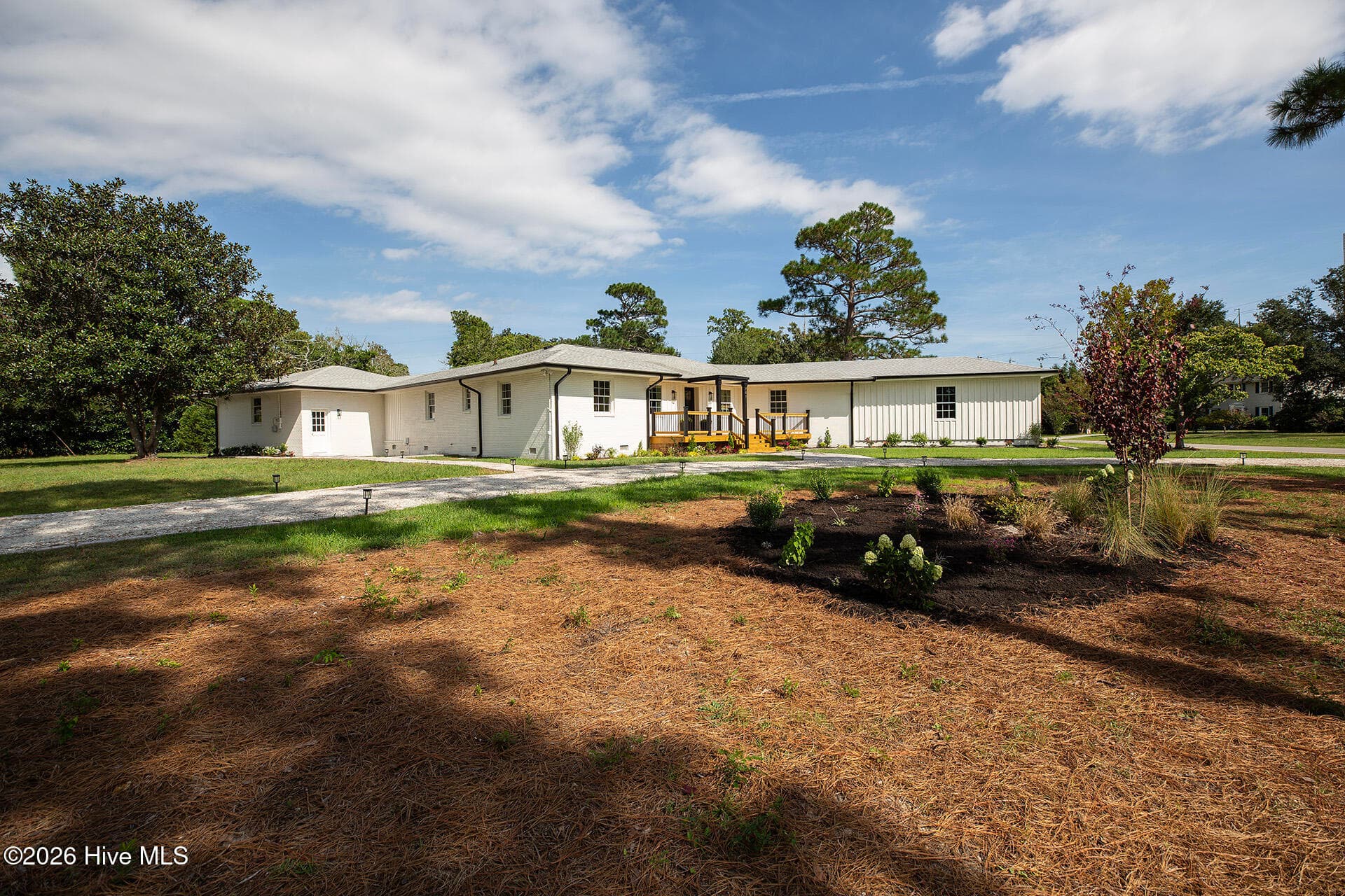 Single Family Residence at 701 Pine Valley Drive, Wilmington, NC 28412, photo 6 of 89