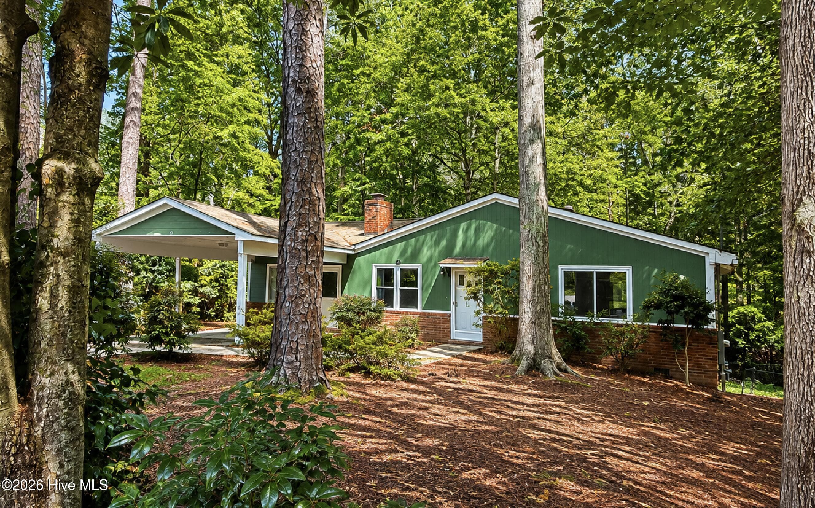 1405 N Overlook Drive, Greenville, NC 27858