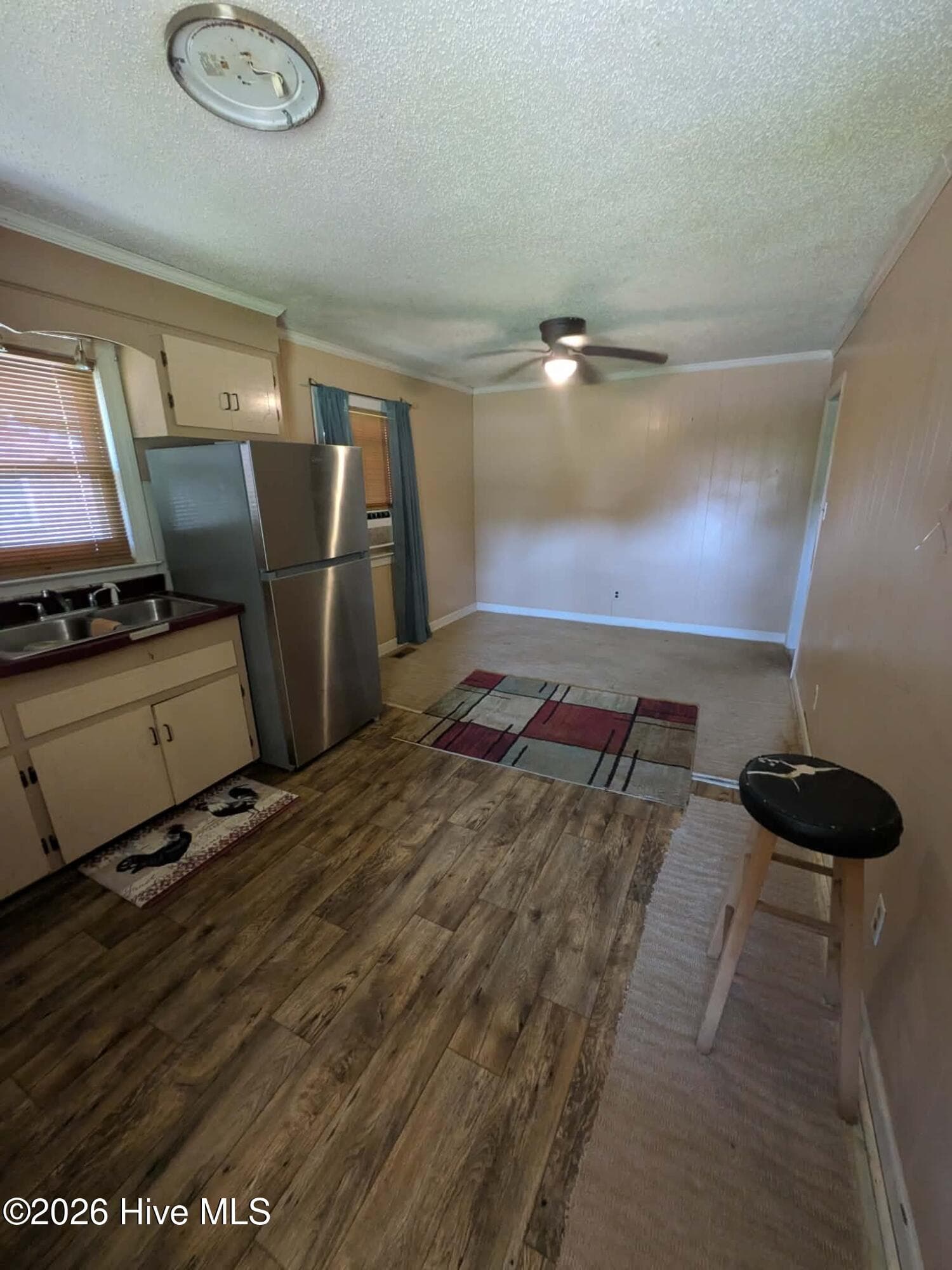 Single Family Residence at 216 E Troy Street E, Ahoskie, NC 27910, photo 4 of 32