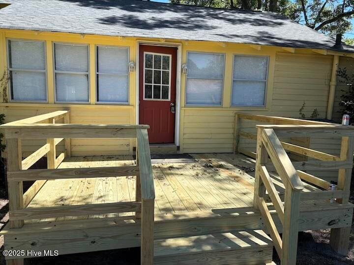 Commercial Sale at 102 Ritter Drive, Castle Hayne, NC 28429, photo 2 of 15
