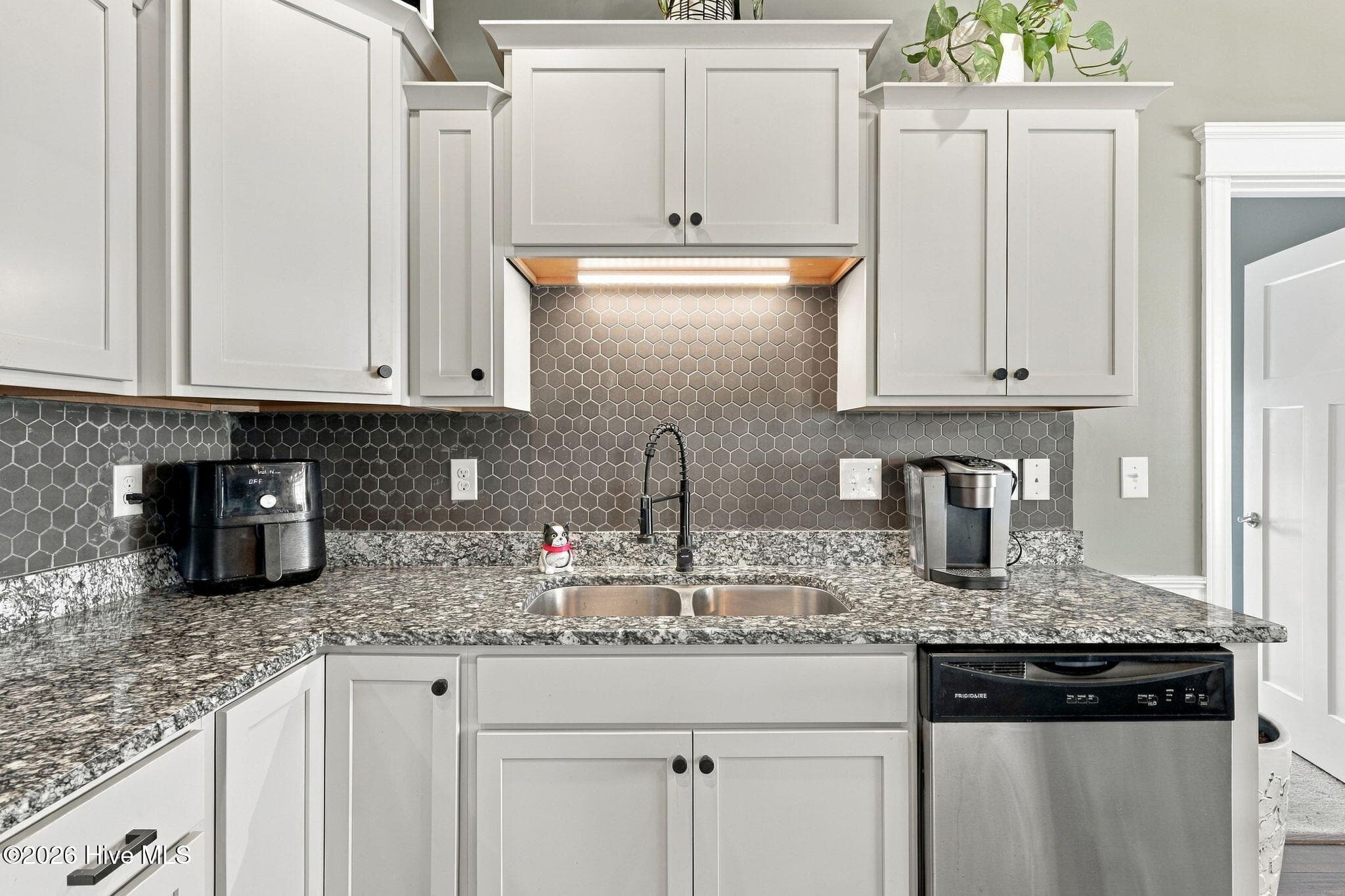 Single Family Residence at 101 Jones Farm Road, New Bern, NC 28560, photo 12 of 43