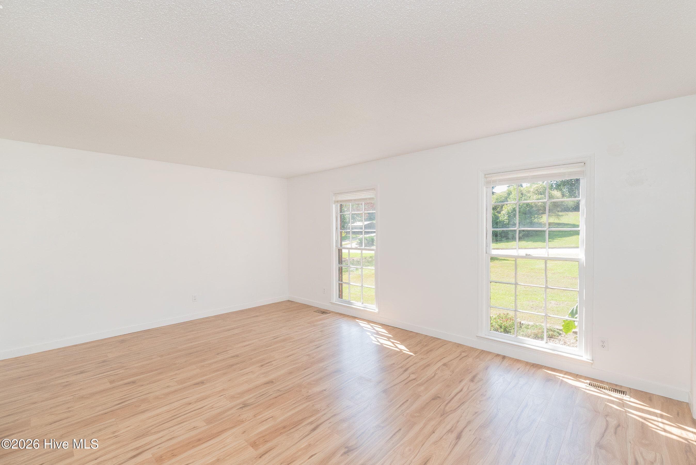 Single Family Residence at 4327 Sun Valley Place, Martinez, GA 30907, photo 4 of 56