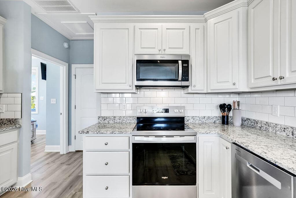 Townhouse at 246 Grandview Drive, Sneads Ferry, NC 28460, photo 13 of 53