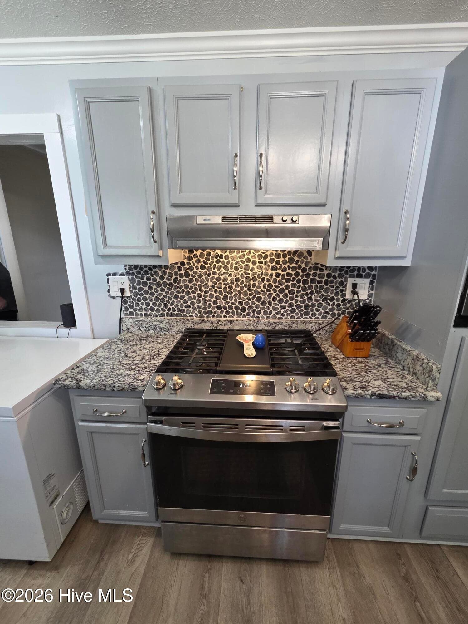 Single Family Residence at 5841 Crestline Road, Laurinburg, NC 28352, photo 2 of 6
