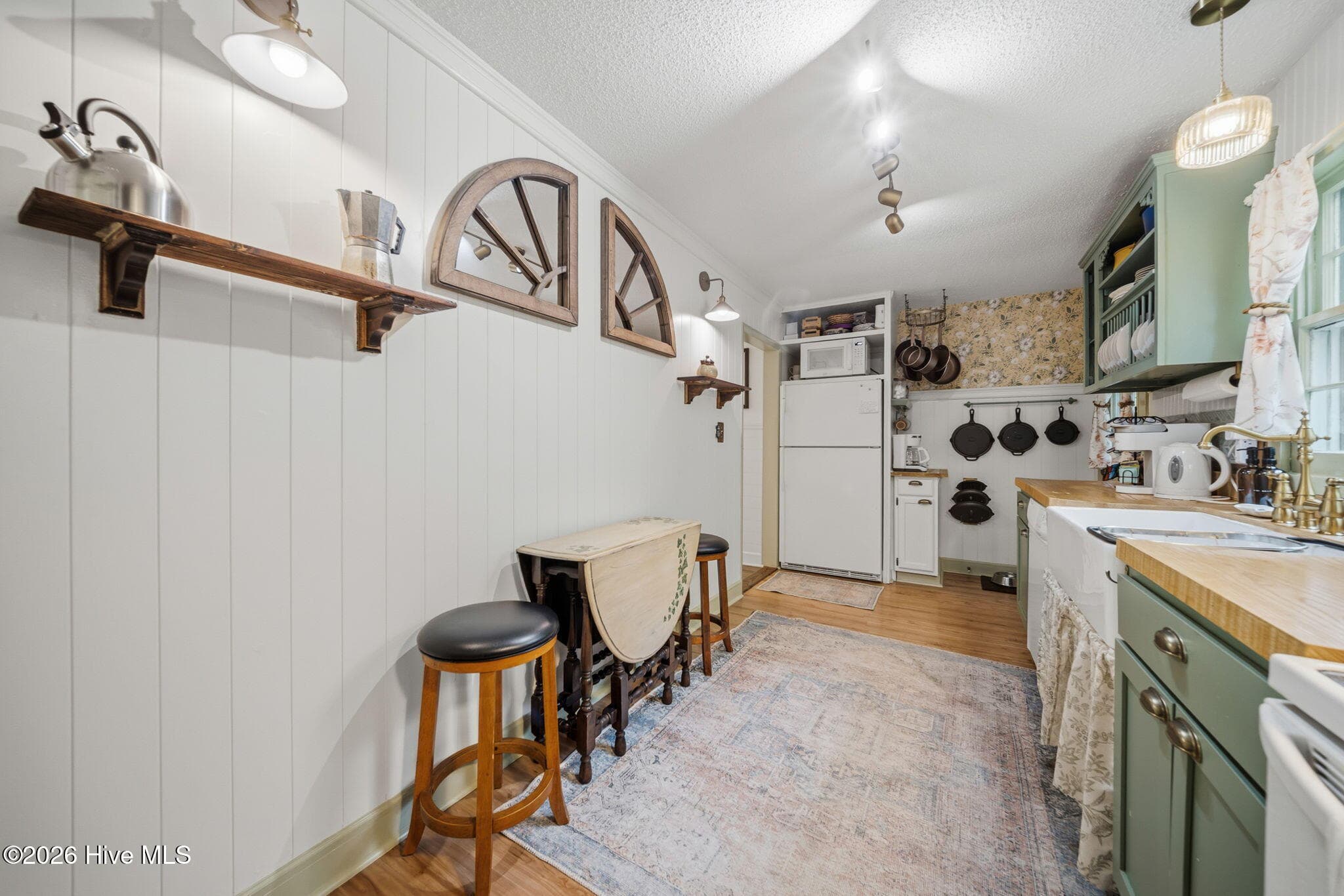 Triplex at 418 Campbell Street, Wilmington, NC 28401, photo 13 of 59