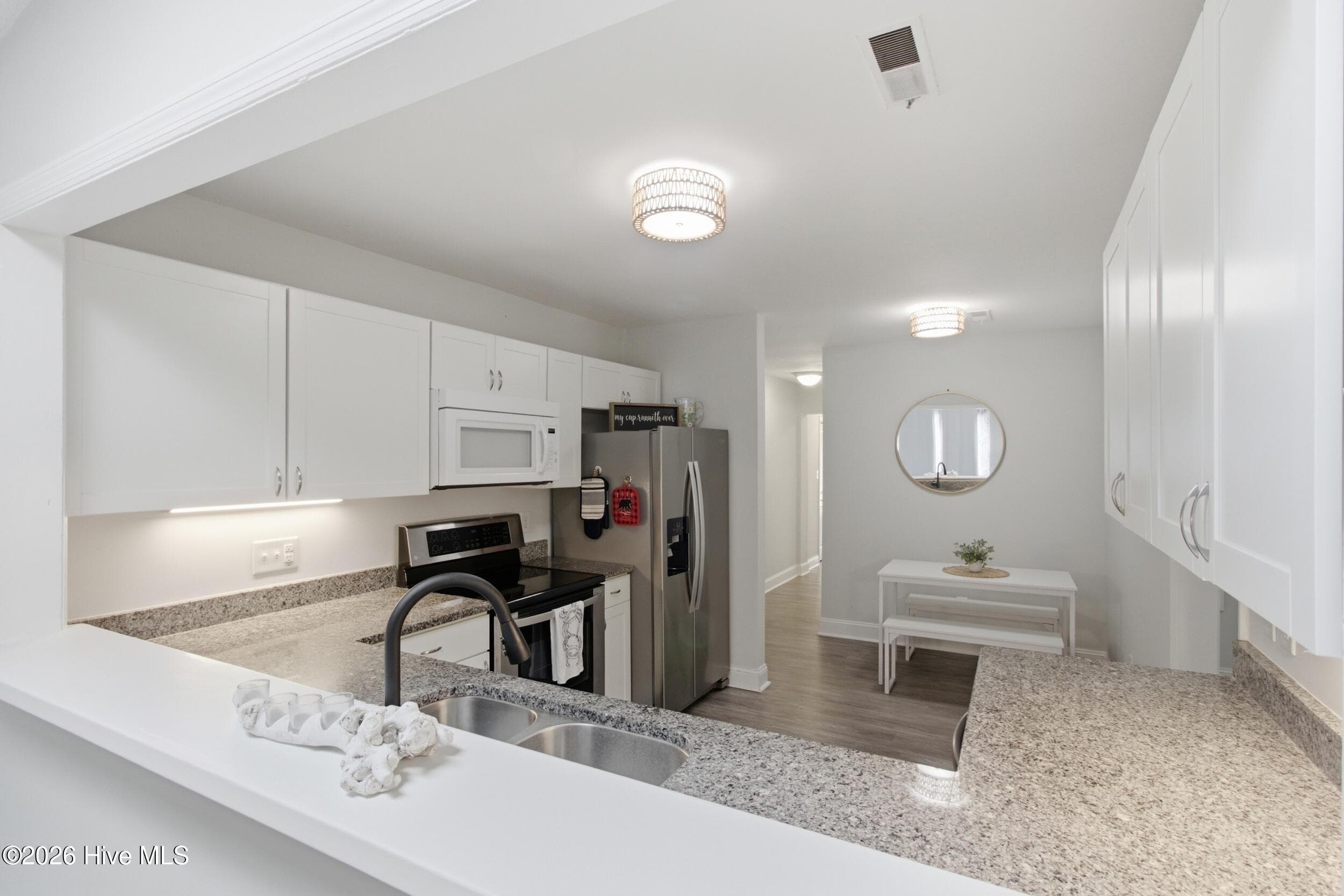 Kitchen - 23 Harbour Walk, New Bern, NC 28562