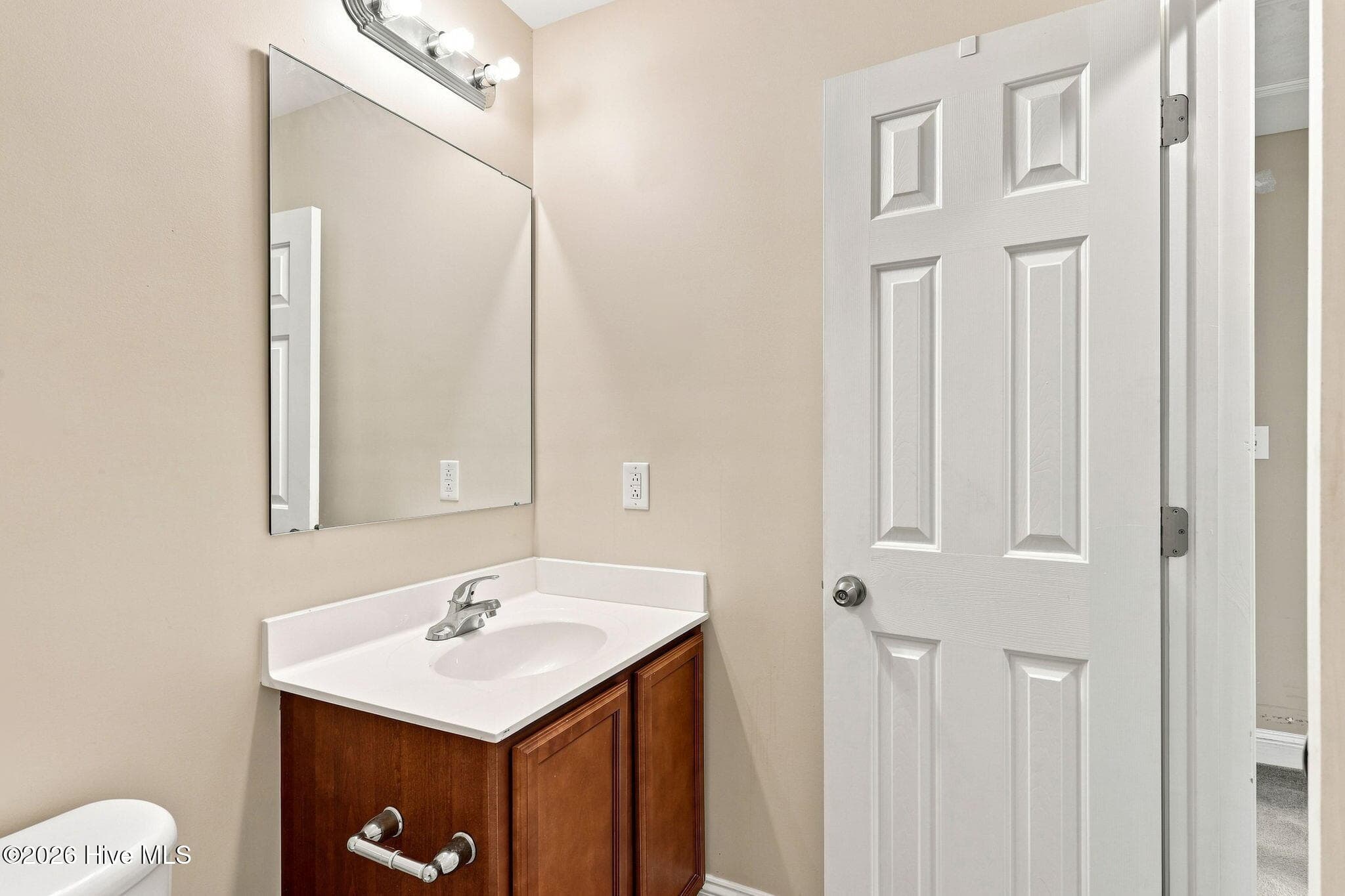 Single Family Residence at 404 S Grazing Court, Sneads Ferry, NC 28460, photo 21 of 31