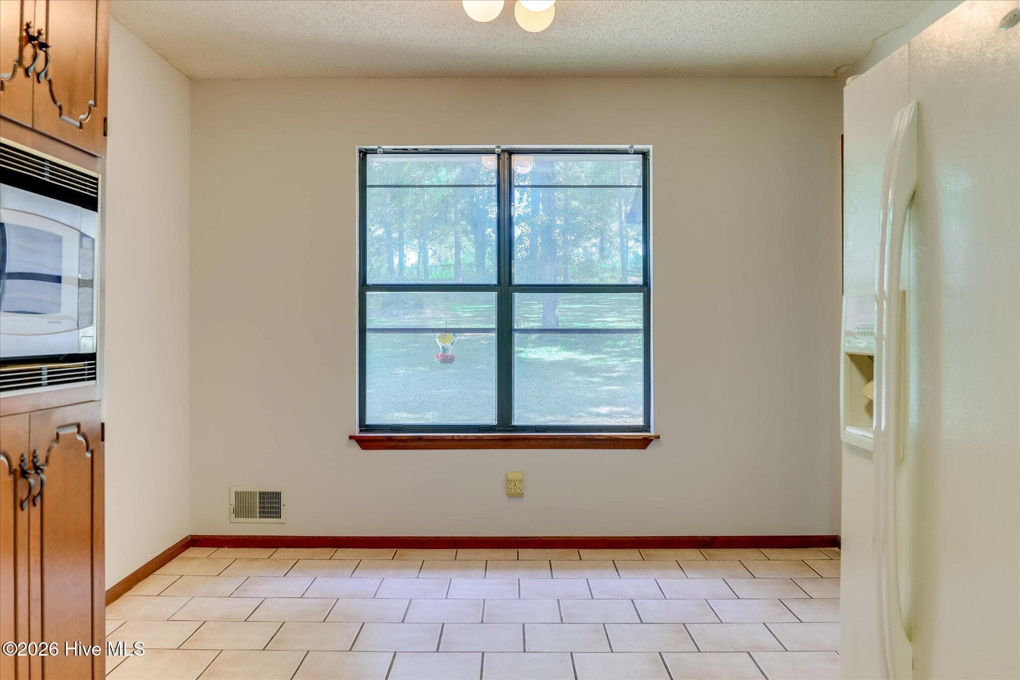 Single Family Residence at 114 Creek Stone Drive, North Augusta, SC 29860, photo 2 of 2