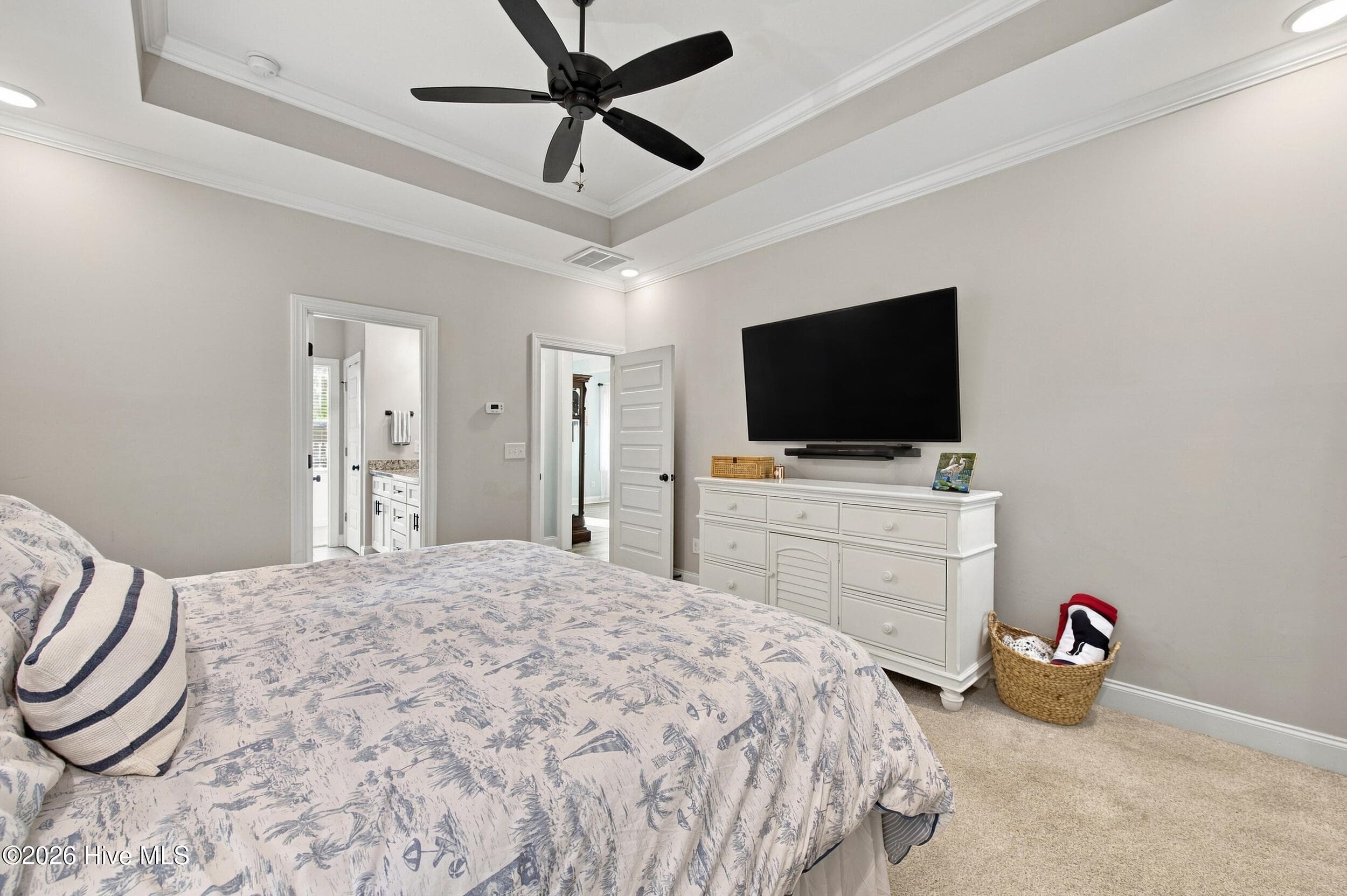 Single Family Residence at 126 Pebble Beach Drive, Hampstead, NC 28443, photo 22 of 54