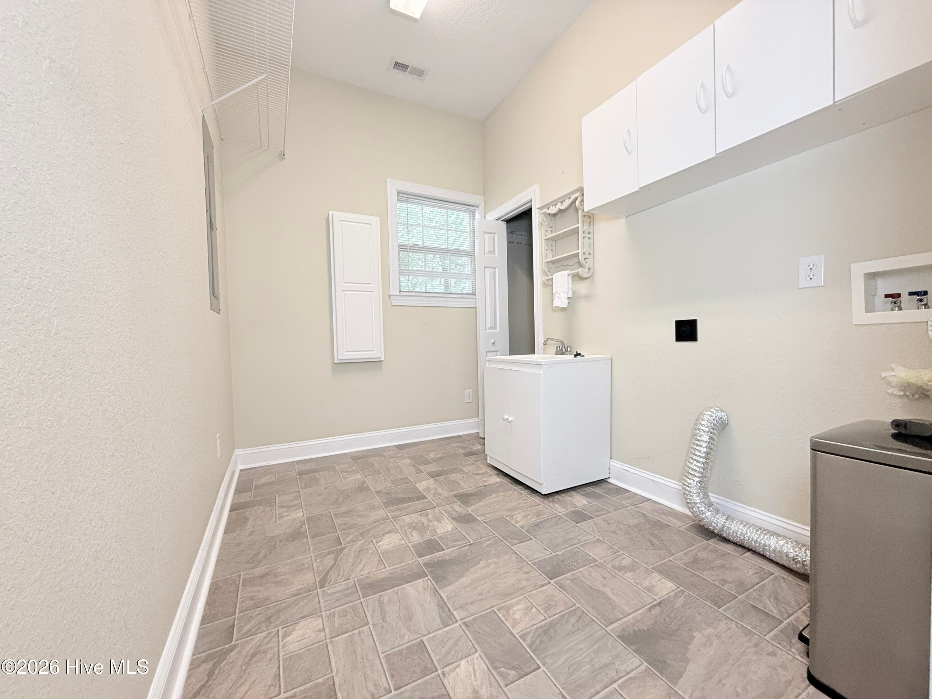 Laundry room - 109 Sun Burst Circle, Cedar Point, NC 28584