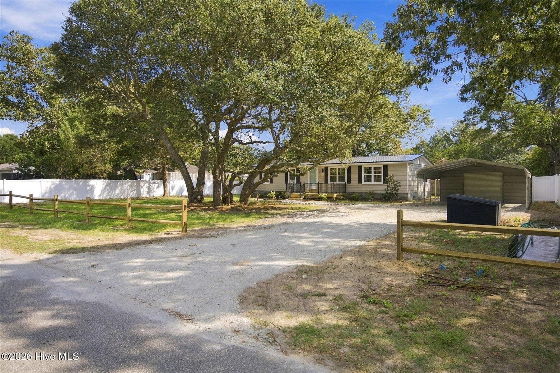 Manufactured Home at 621 Harbor Drive SE, Bolivia, NC 28422, photo 44 of 46