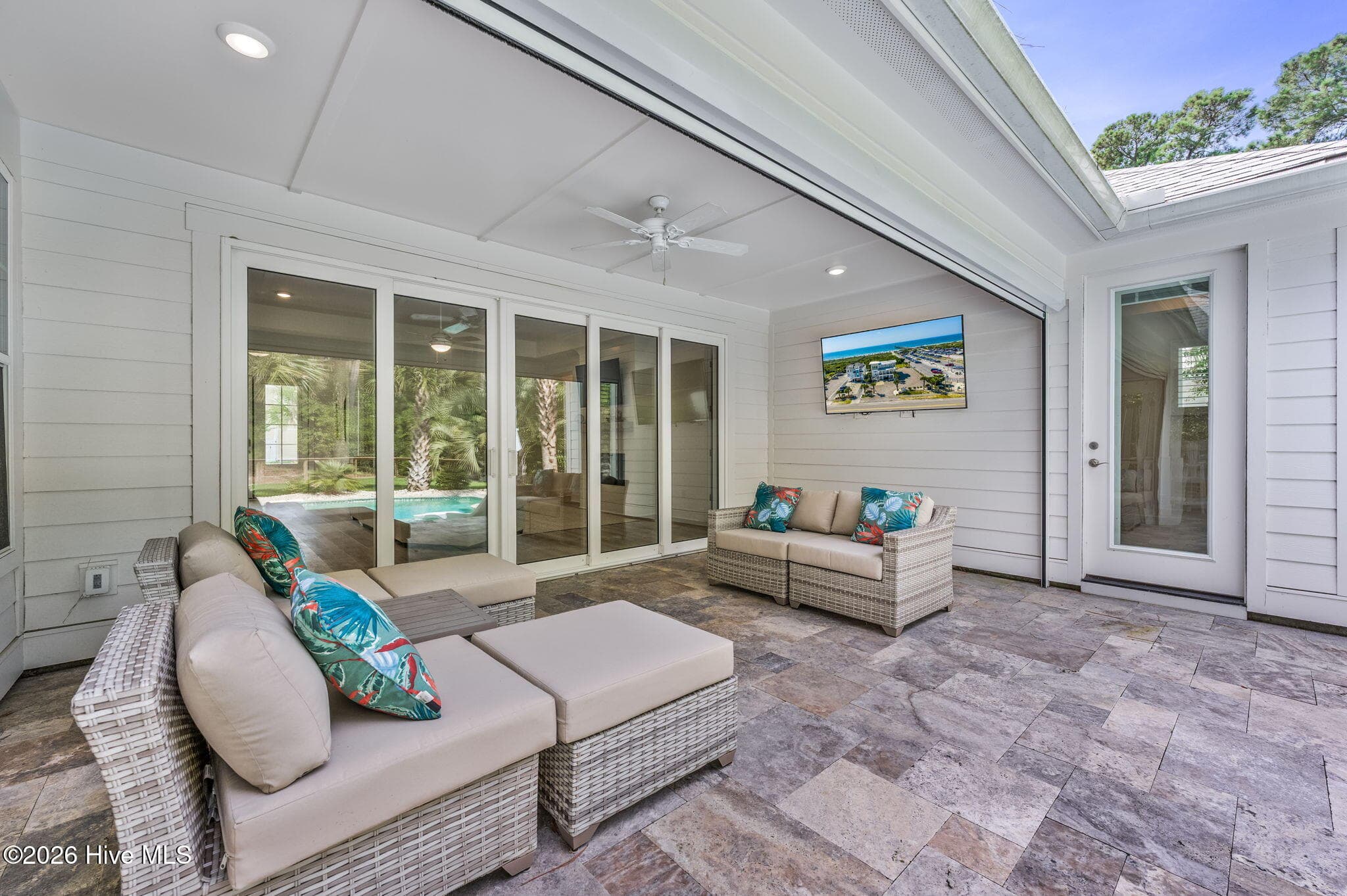 Single Family Residence at 2016 Manor Parc Drive, Calabash, NC 28467, photo 61 of 127