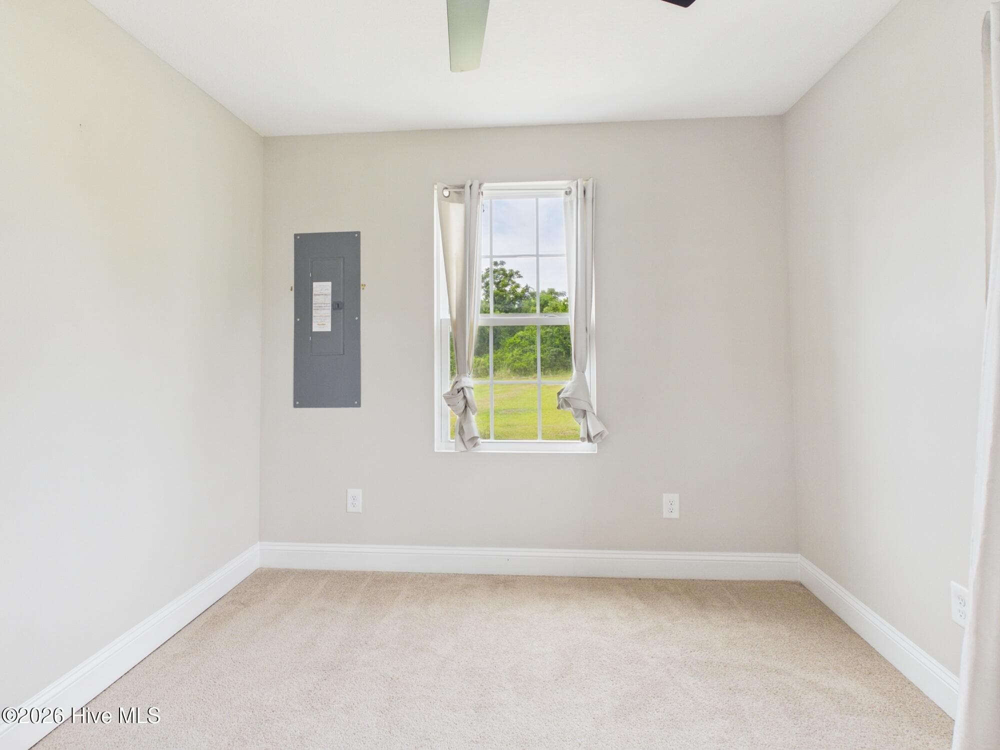 Single Family Residence at 117 Fawnwood Place, Carthage, NC 28327, photo 20 of 39