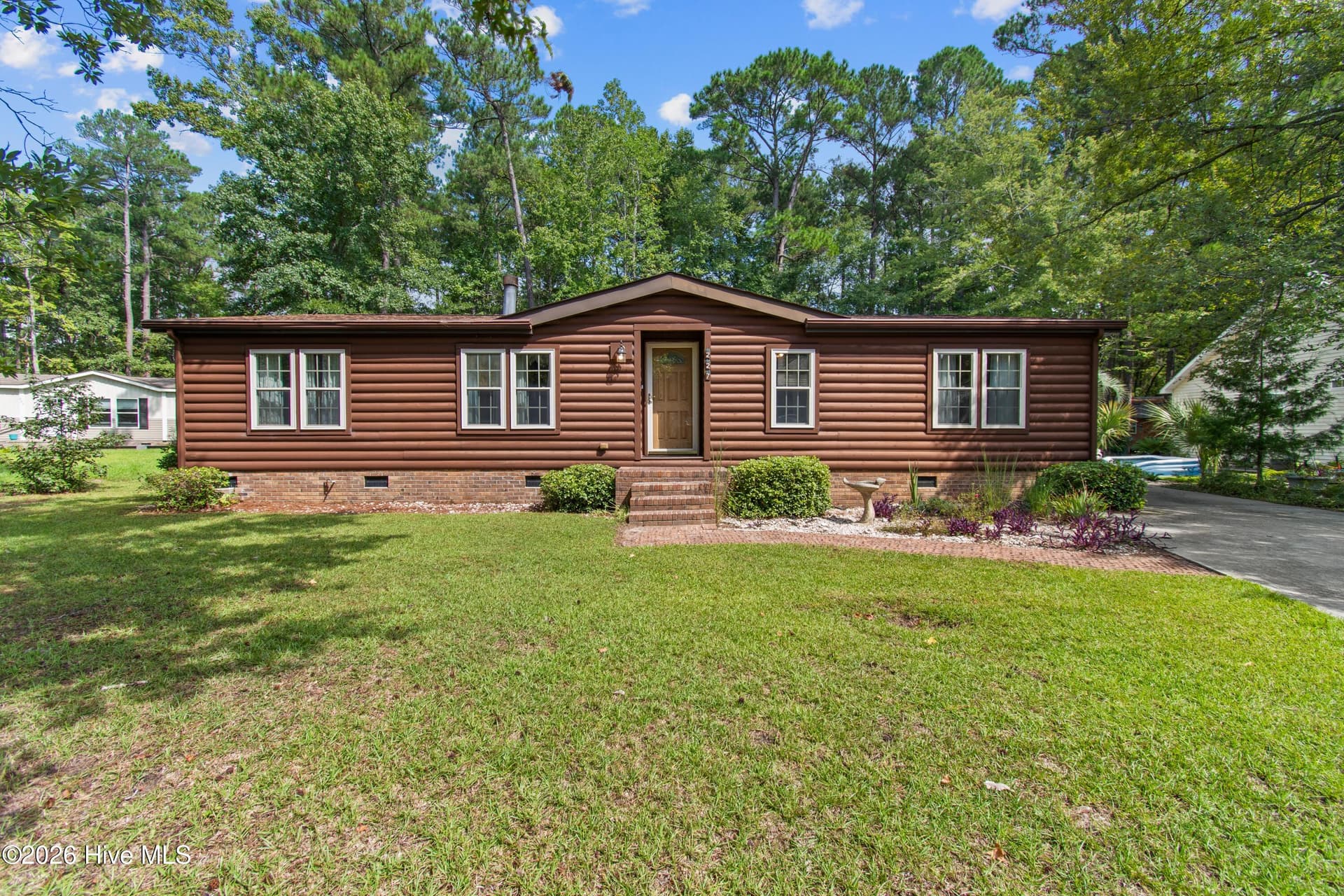 Vinyl siding - 227 Ocean Forest Drive NW, Calabash, NC 28467