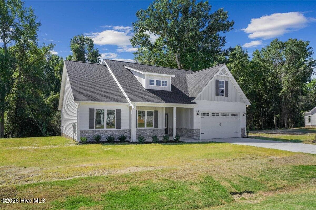 Single Family Residence at 306 Creeks Edge Drive, Pikeville, NC 27863, photo 27 of 134