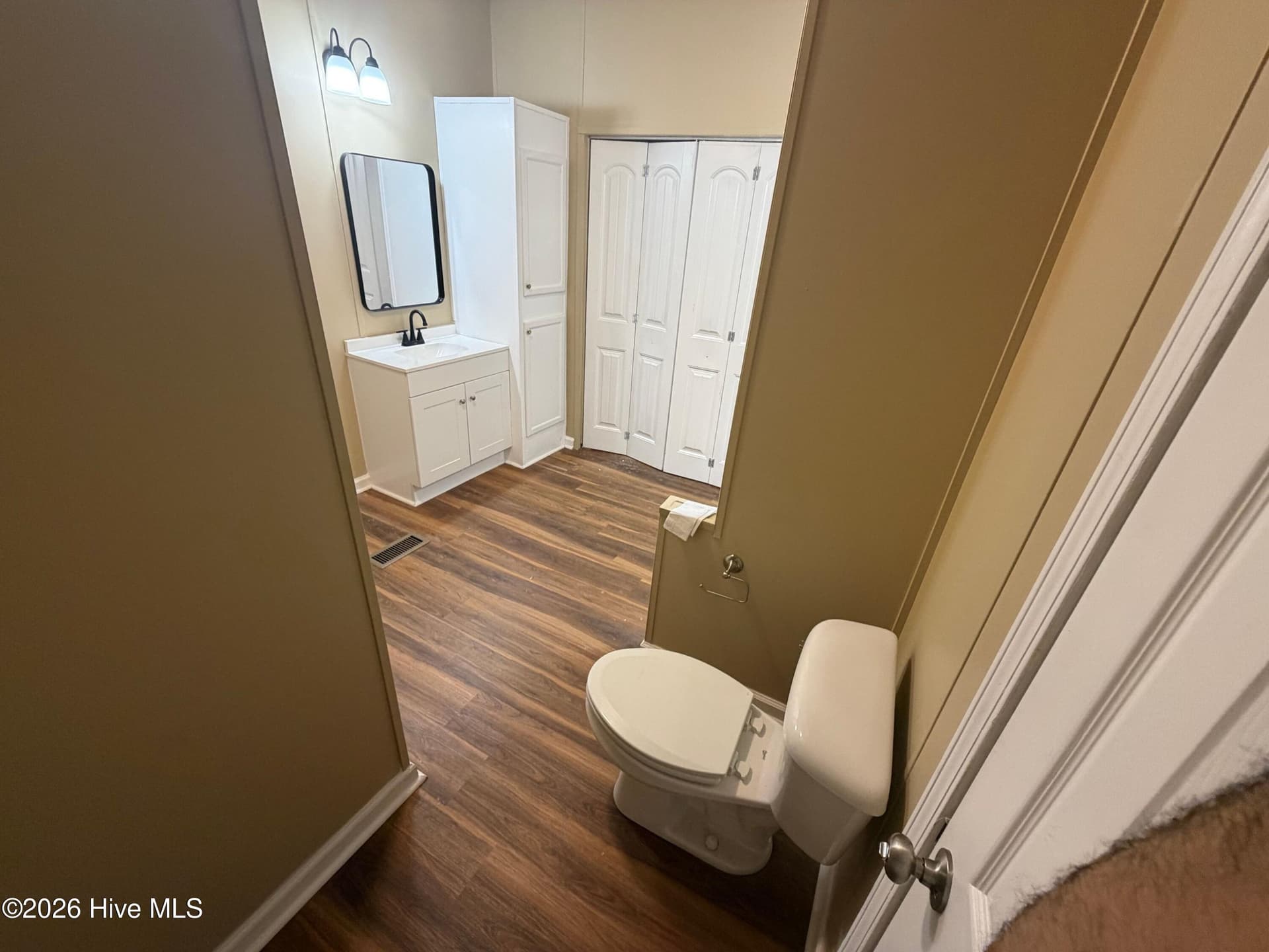 Manufactured Home at 1110 E Northern Boulevard, Tarboro, NC 27886, photo 34 of 37