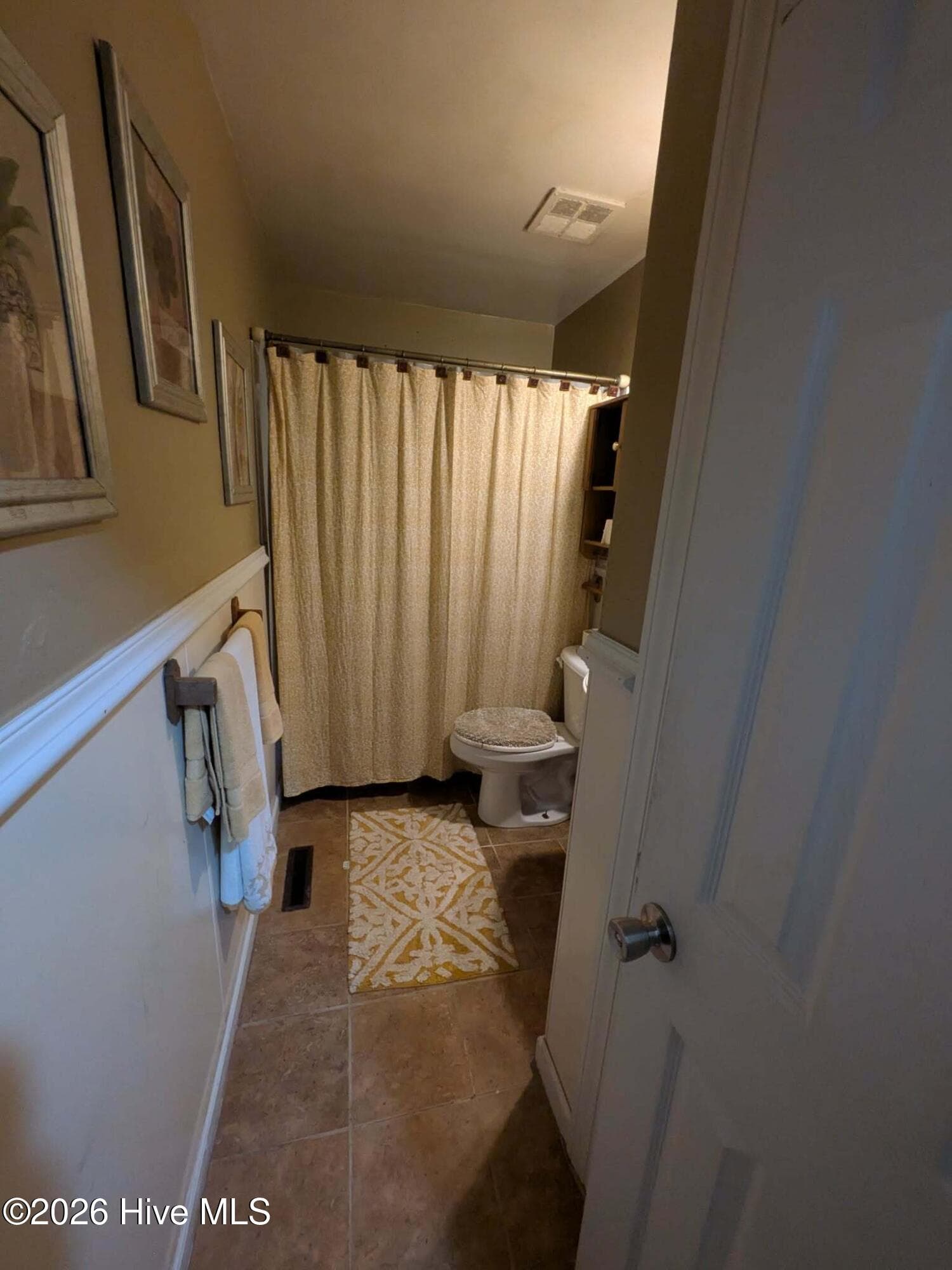 Single Family Residence at 216 E Troy Street E, Ahoskie, NC 27910, photo 20 of 32