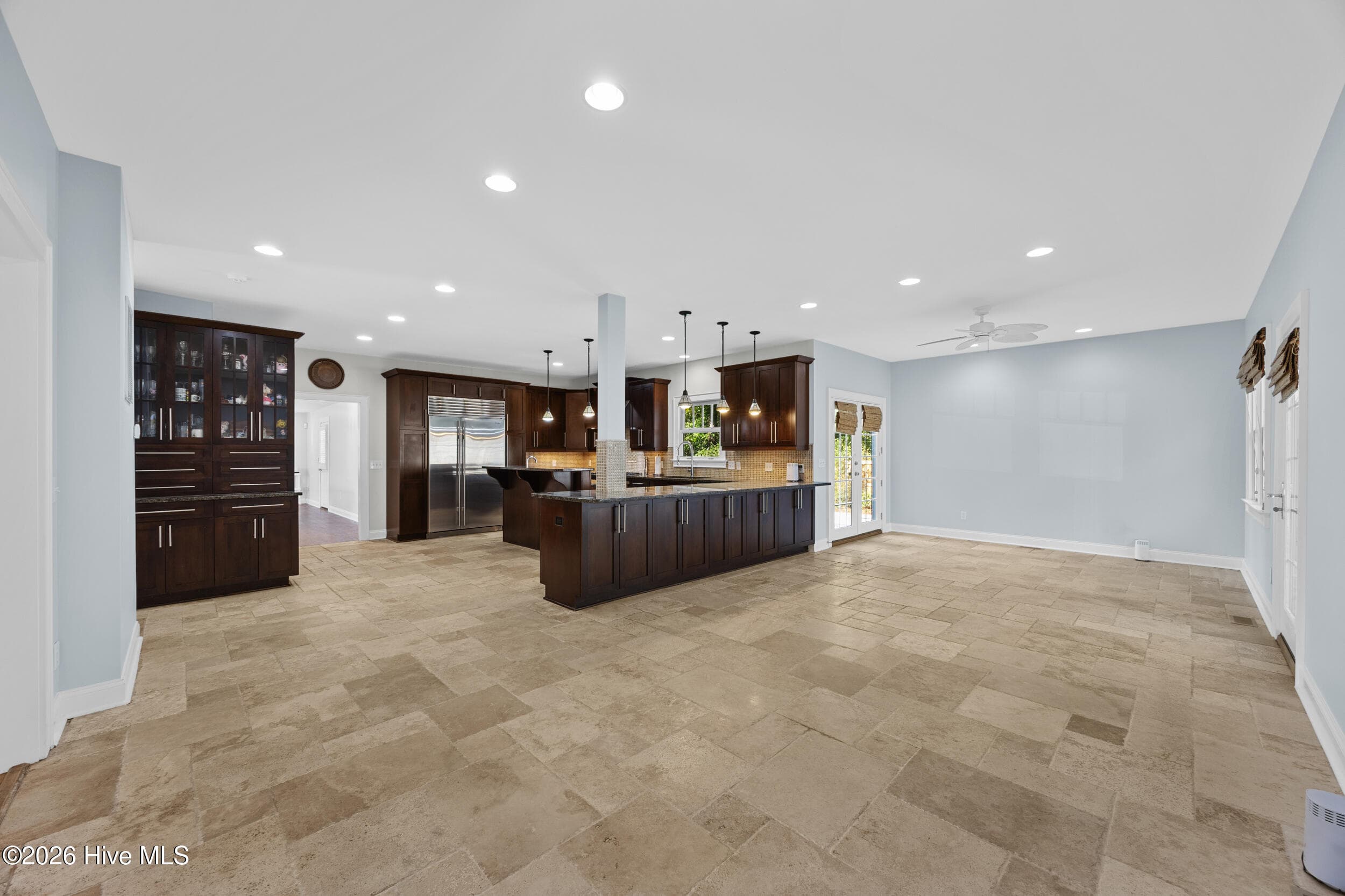Single Family Residence at 1204 43rd Street S, Wilmington, NC 28403, photo 16 of 74
