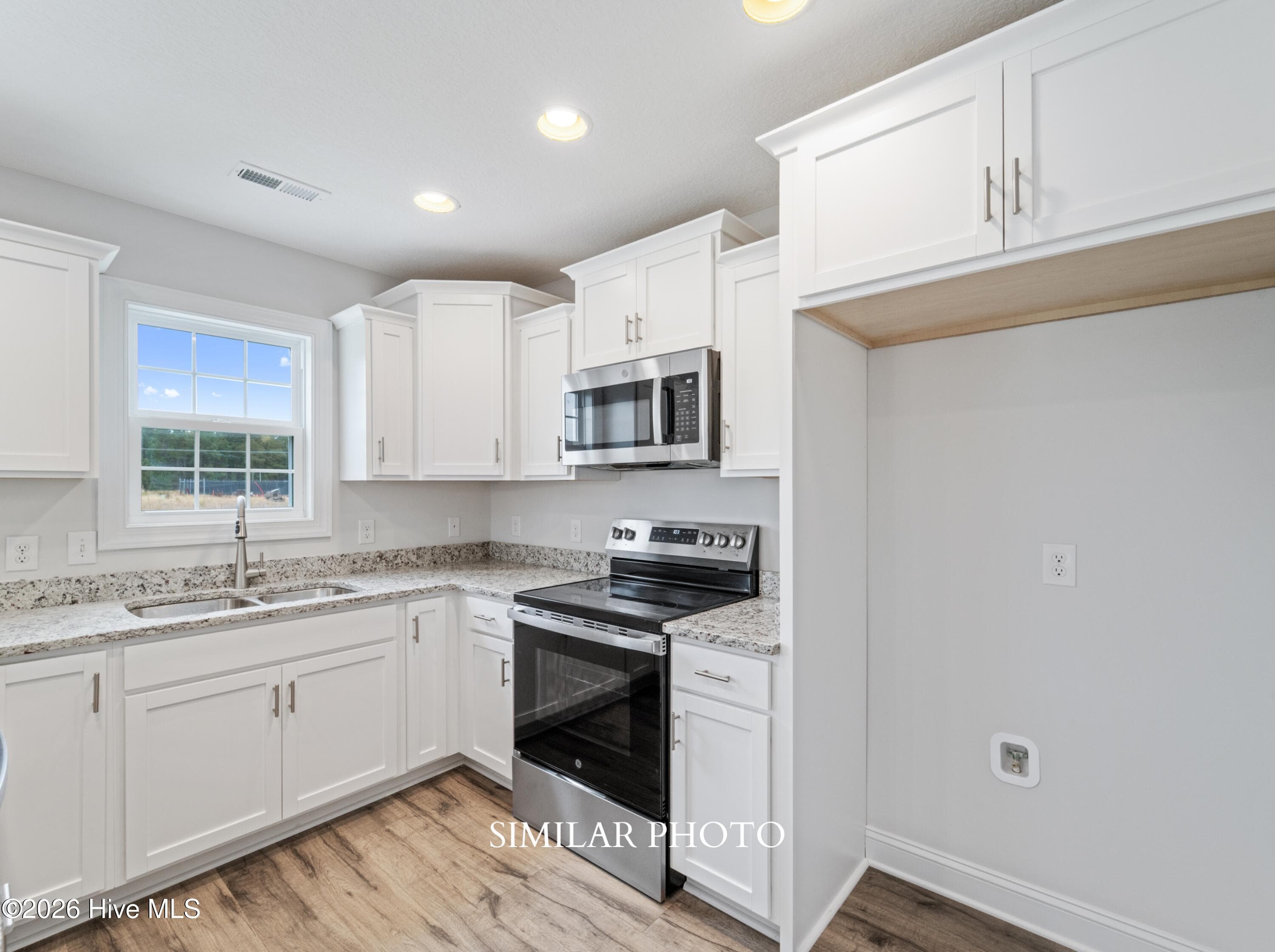 Single Family Residence at 720 Gulley Lane, Jacksonville, NC 28546, photo 11 of 29