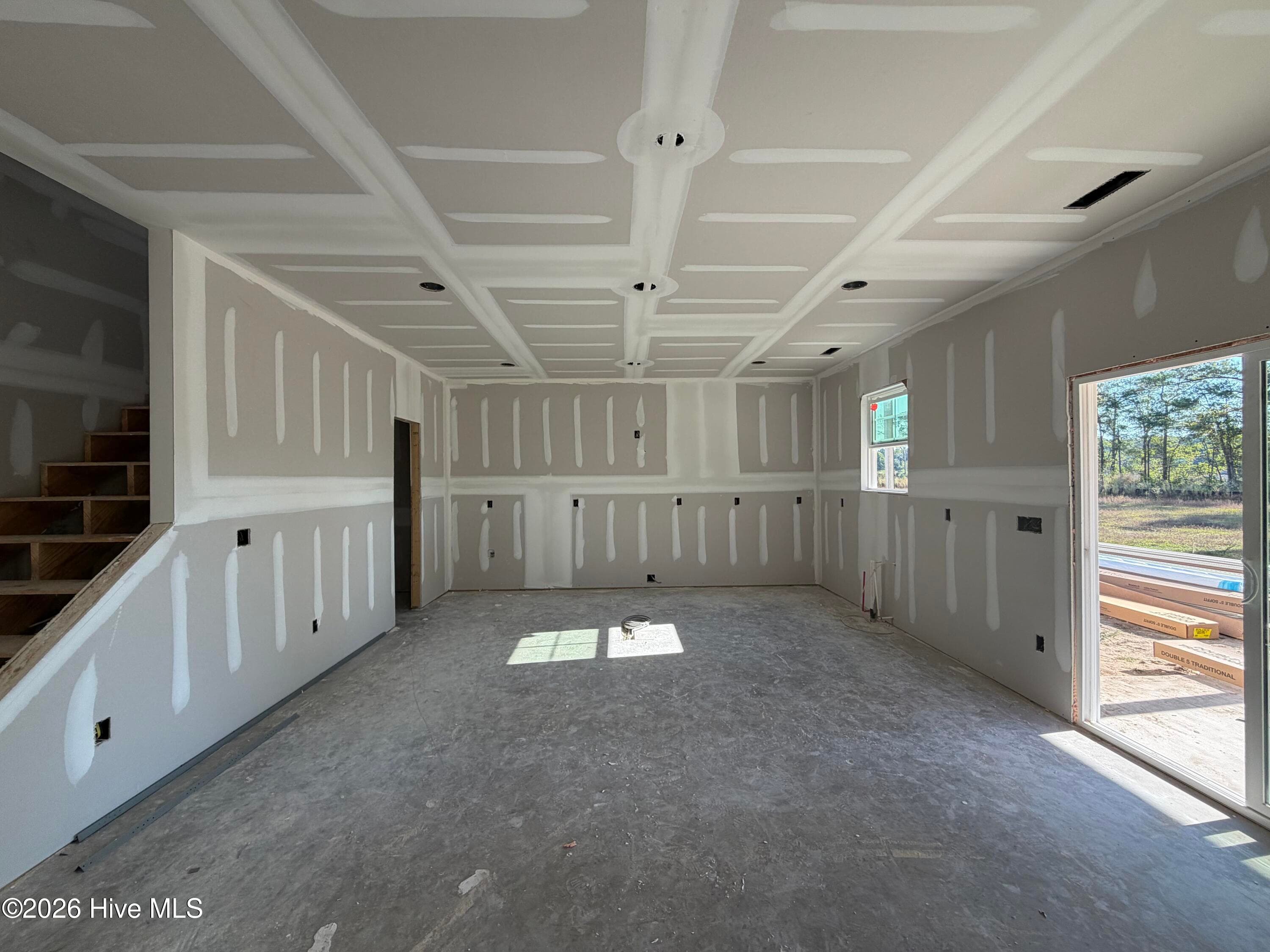 Single Family Residence at 708 Finger Drive, Jacksonville, NC 28546, photo 5 of 10