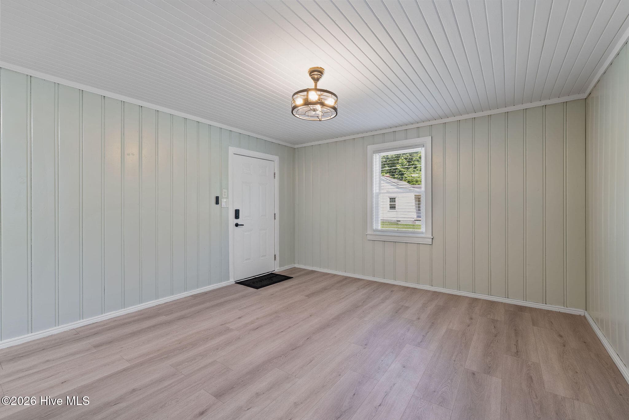 Single Family Residence at 212 Clay Street, Kinston, NC 28501, photo 8 of 14