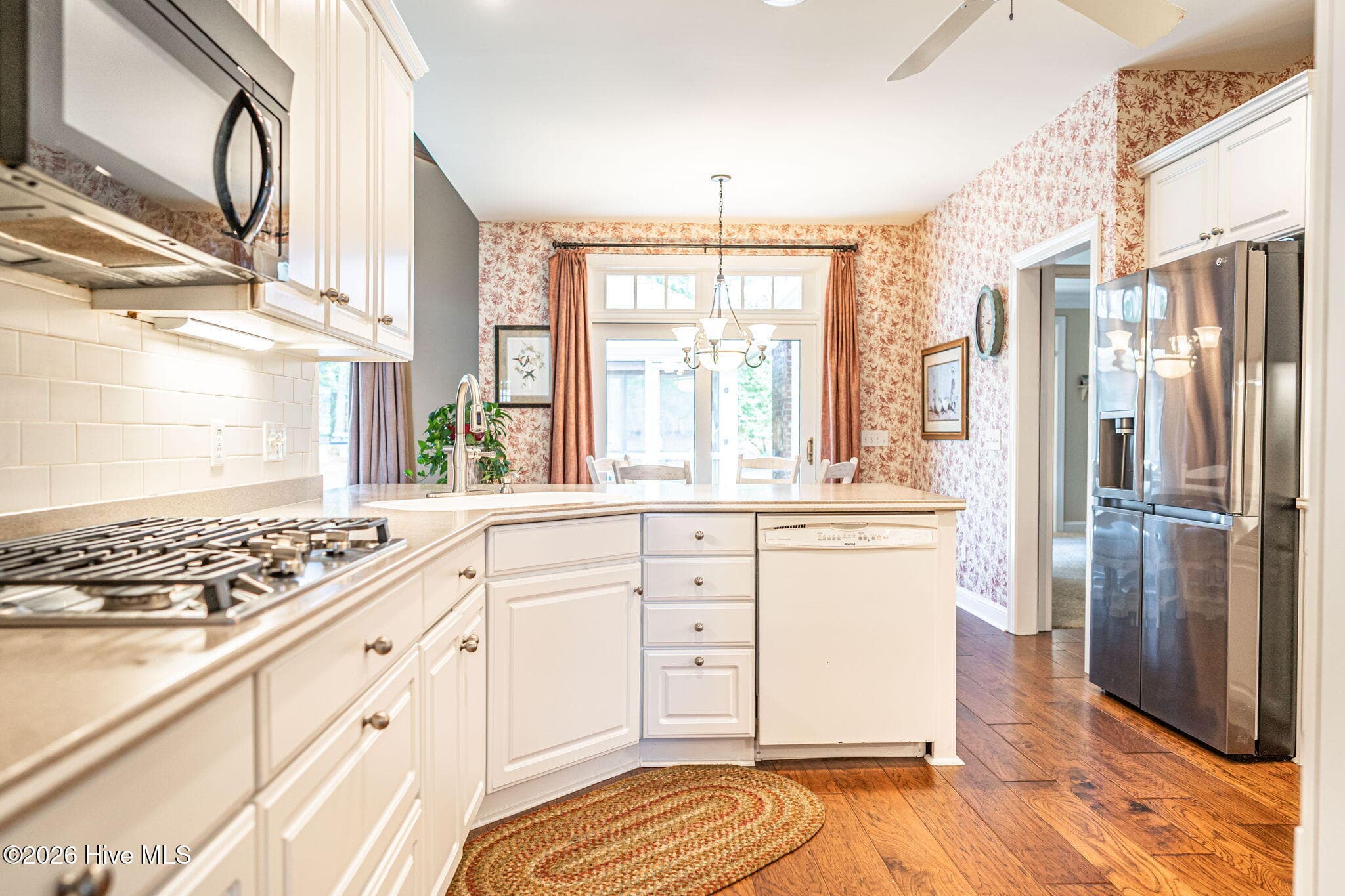 Single Family Residence at 27 Plantation Drive, Southern Pines, NC 28387, photo 12 of 41