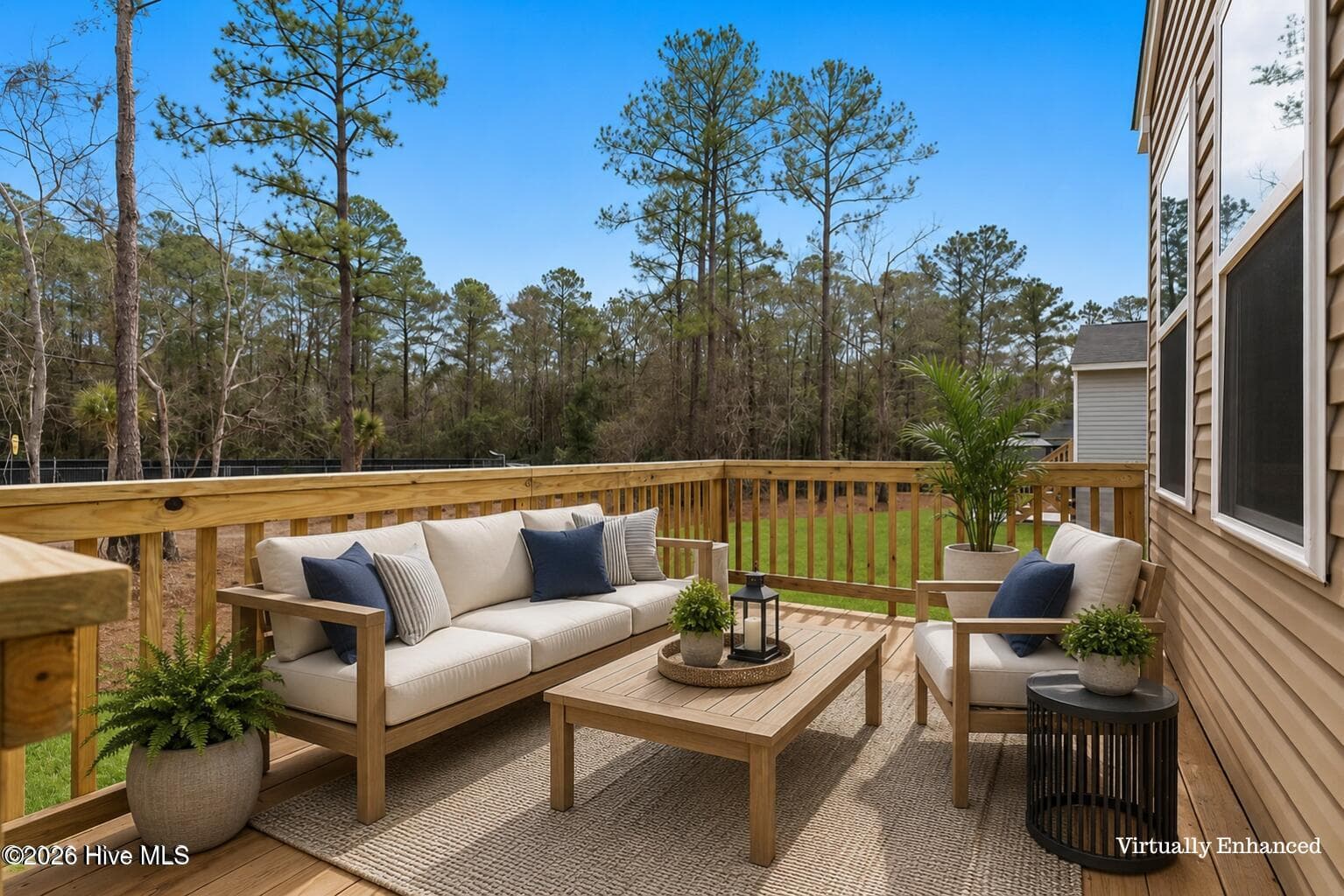 Single Family Residence at 908 Lanyard Lane, New Bern, NC 28560, photo 3 of 39