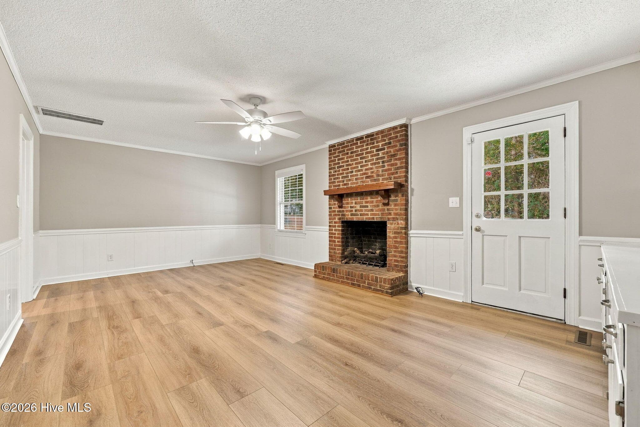 Familyroom - 109 Hardee Street, Greenville, NC 27858