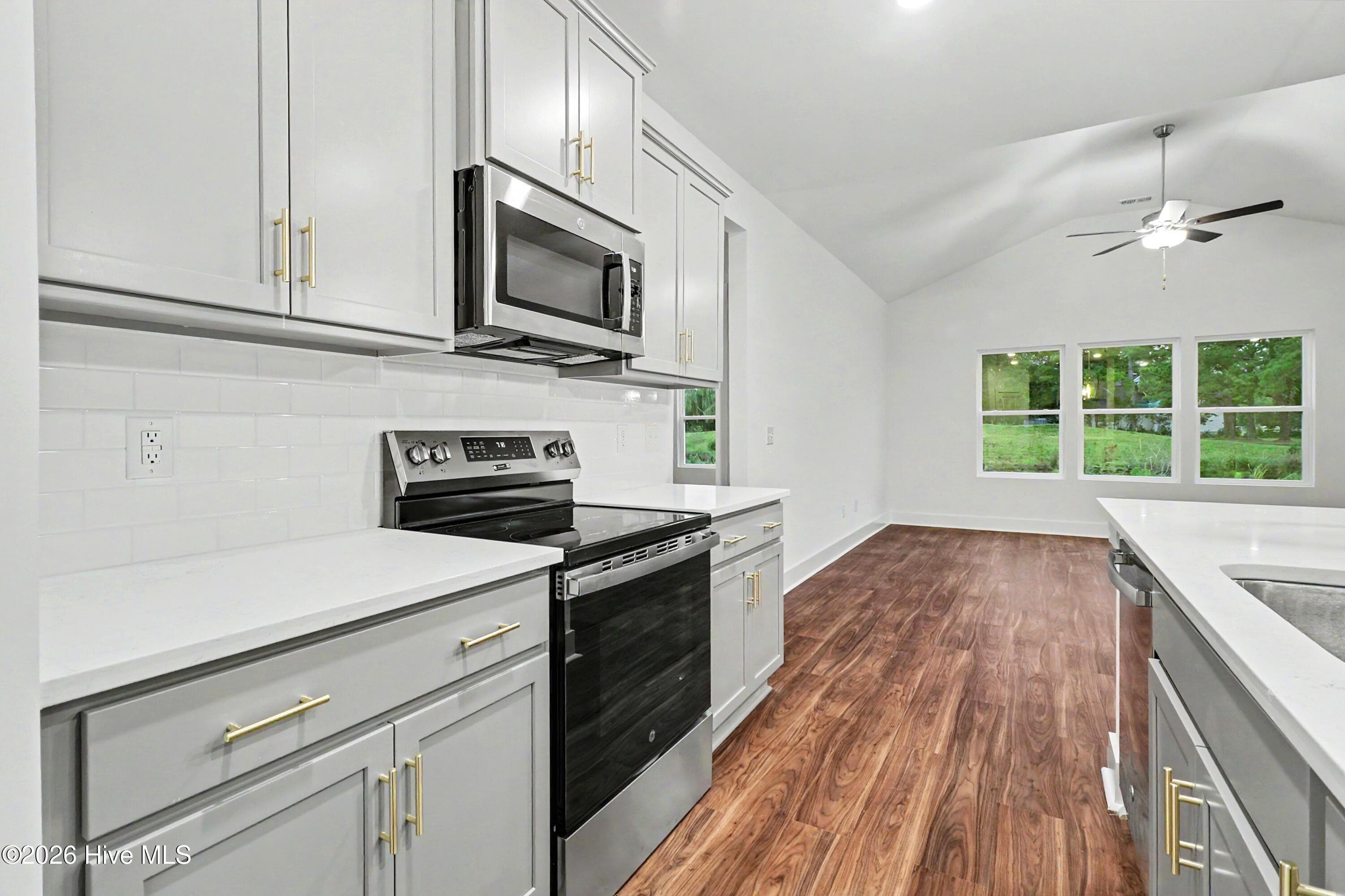 Single Family Residence at 2114 Cregan Cove SW (Lot 3), Ocean Isle Beach, NC 28469, photo 12 of 27