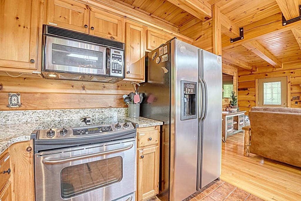 Residential at 145 Skyview Drive, Murphy, NC 28906, photo 13 of 40