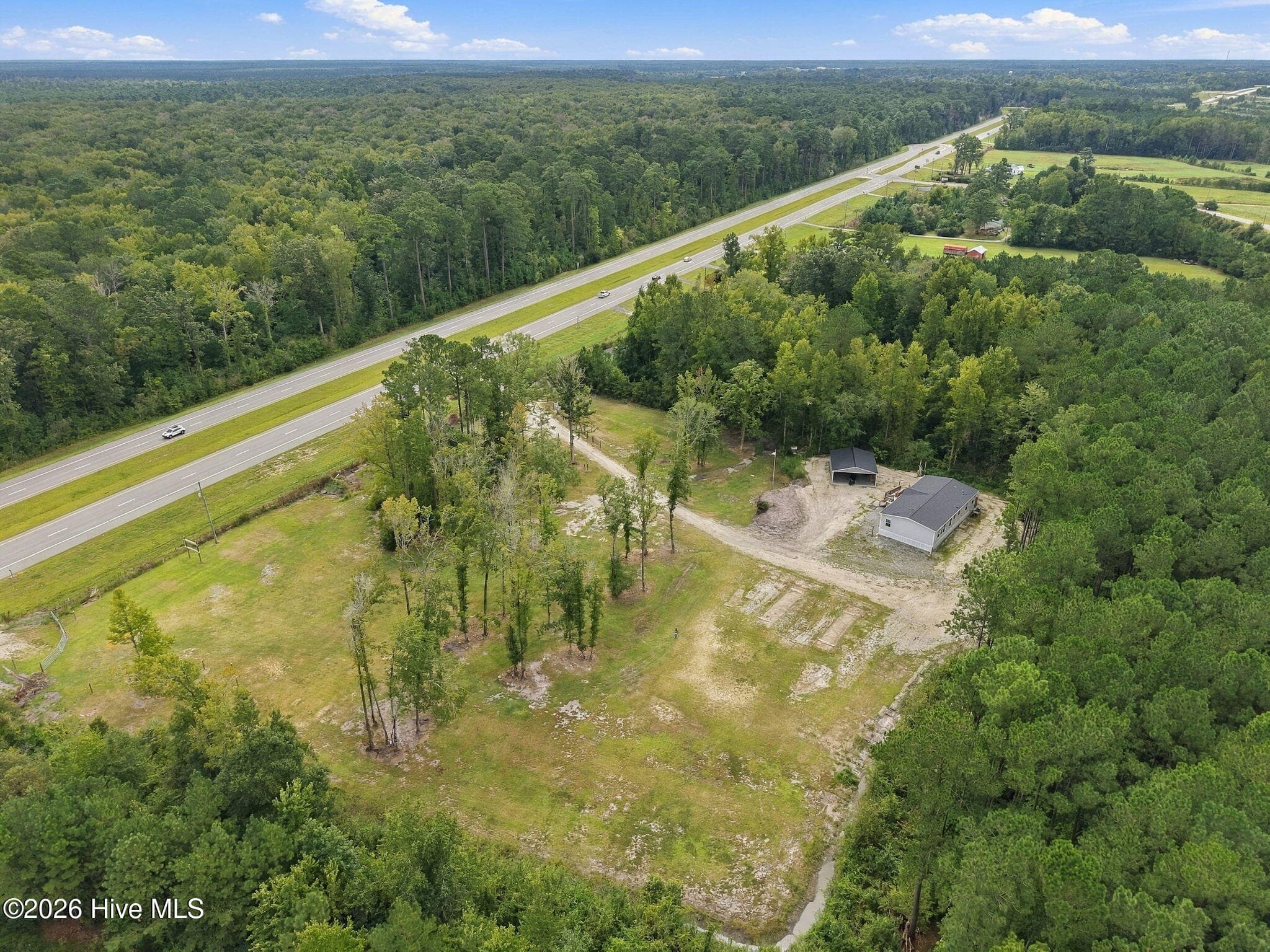 Manufactured Home at 11566 Hwy 17, Maysville, NC 28555, photo 55 of 56