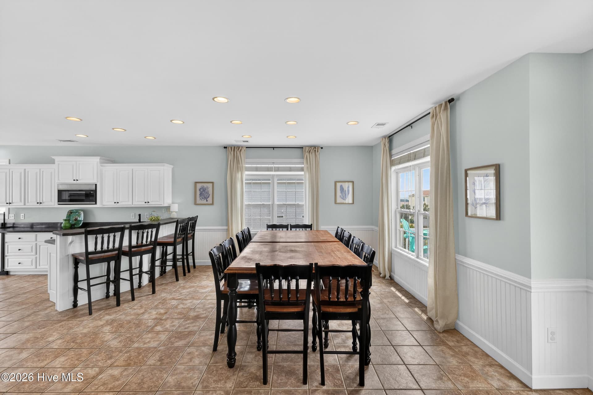 Single Family Residence at 92 W First Street, Ocean Isle Beach, NC 28469, photo 17 of 62