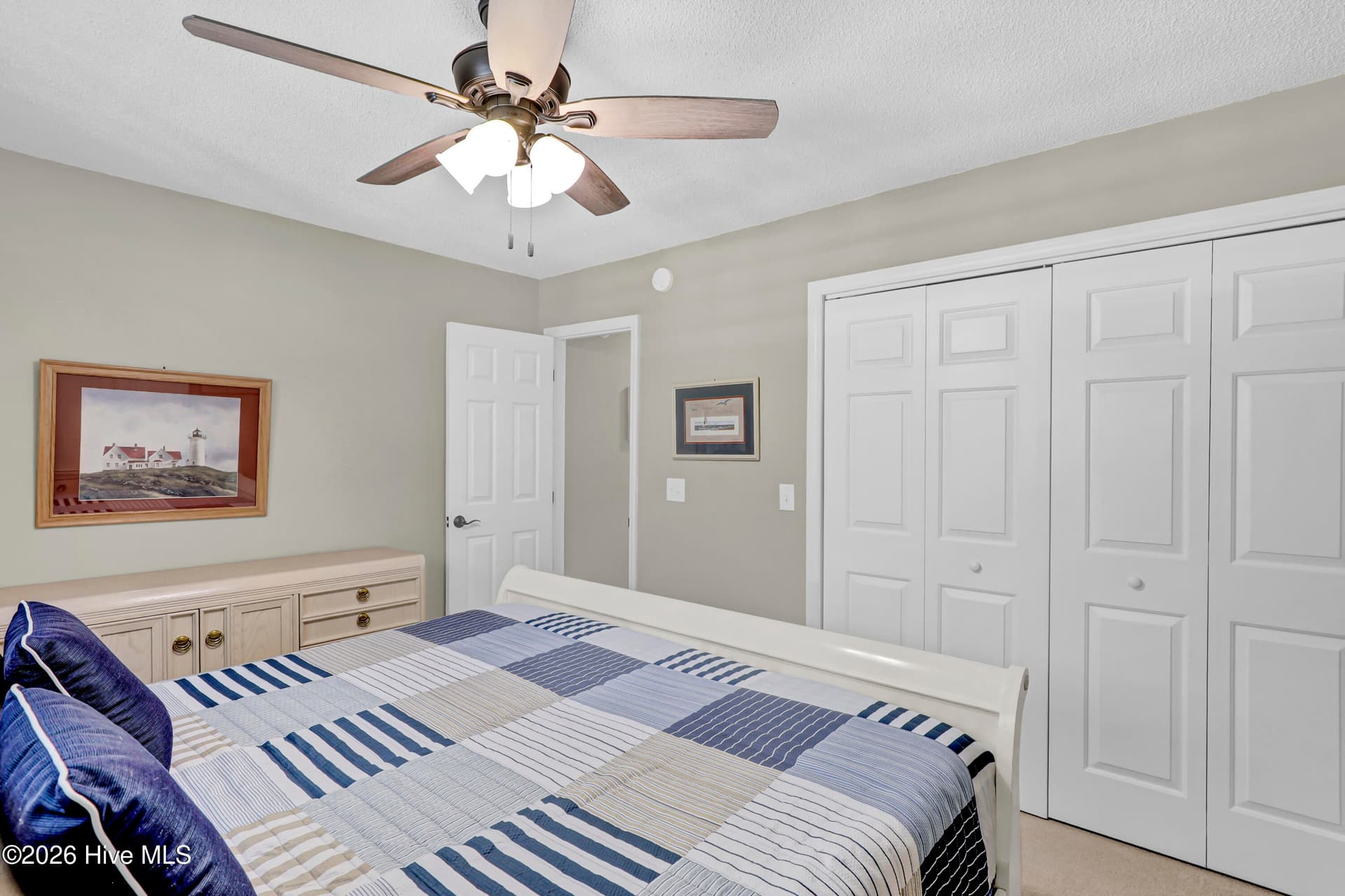 Single Family Residence at 645 Sawgrass Road, Hampstead, NC 28443, photo 24 of 47