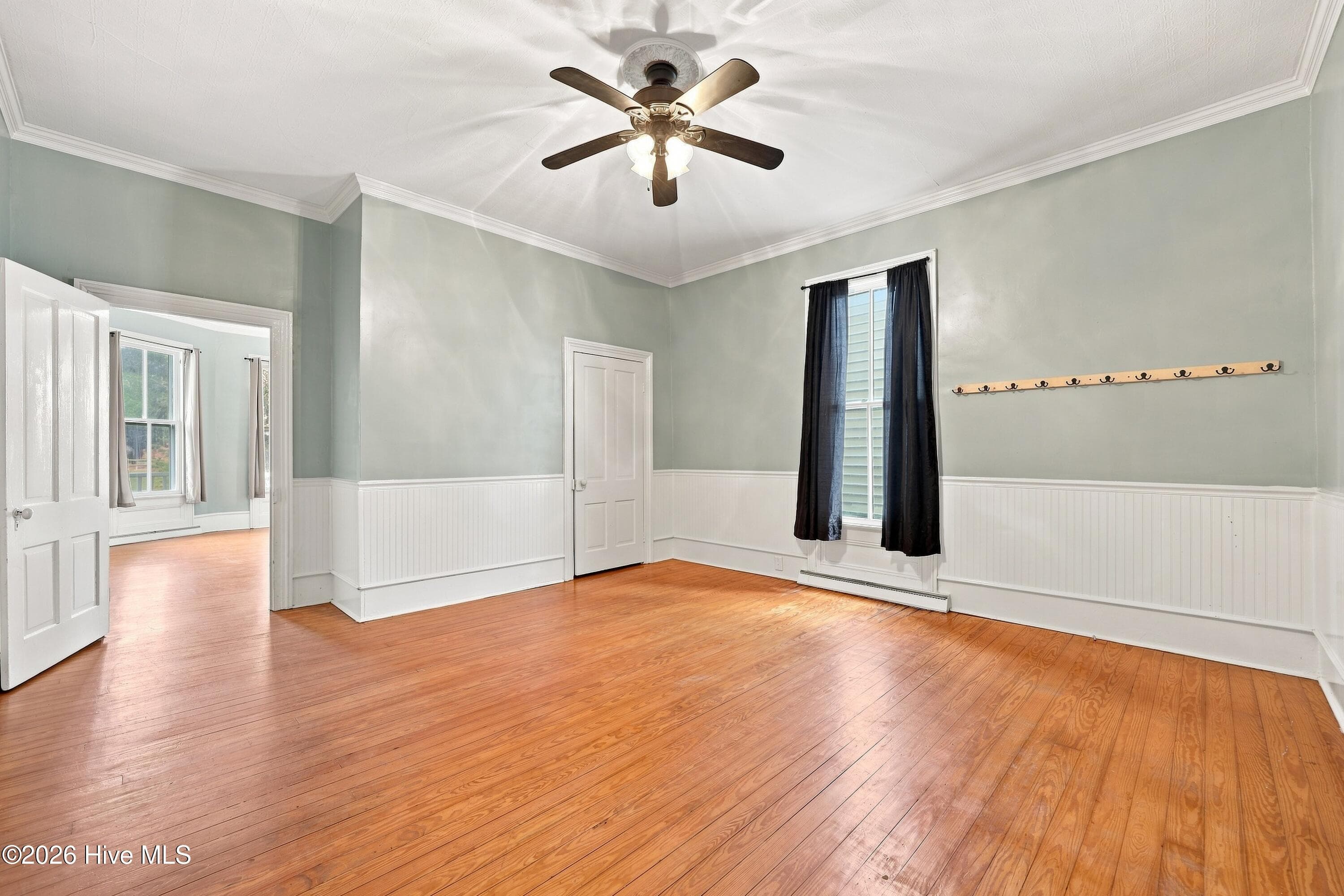 Single Family Residence at 403 N Market Street, Washington, NC 27889, photo 14 of 50