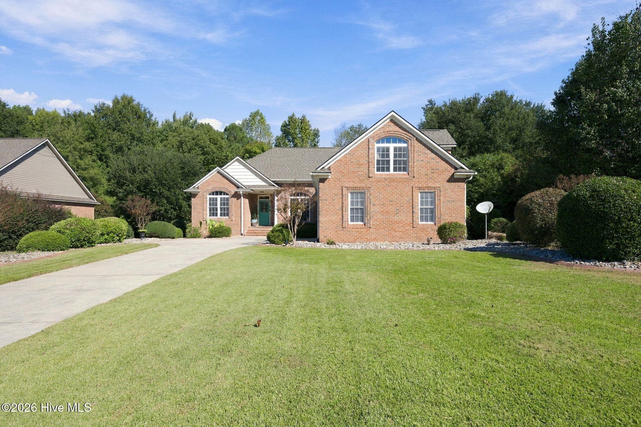 Single Family Residence at 102 Lugano Road, New Bern, NC 28562, photo 5 of 47