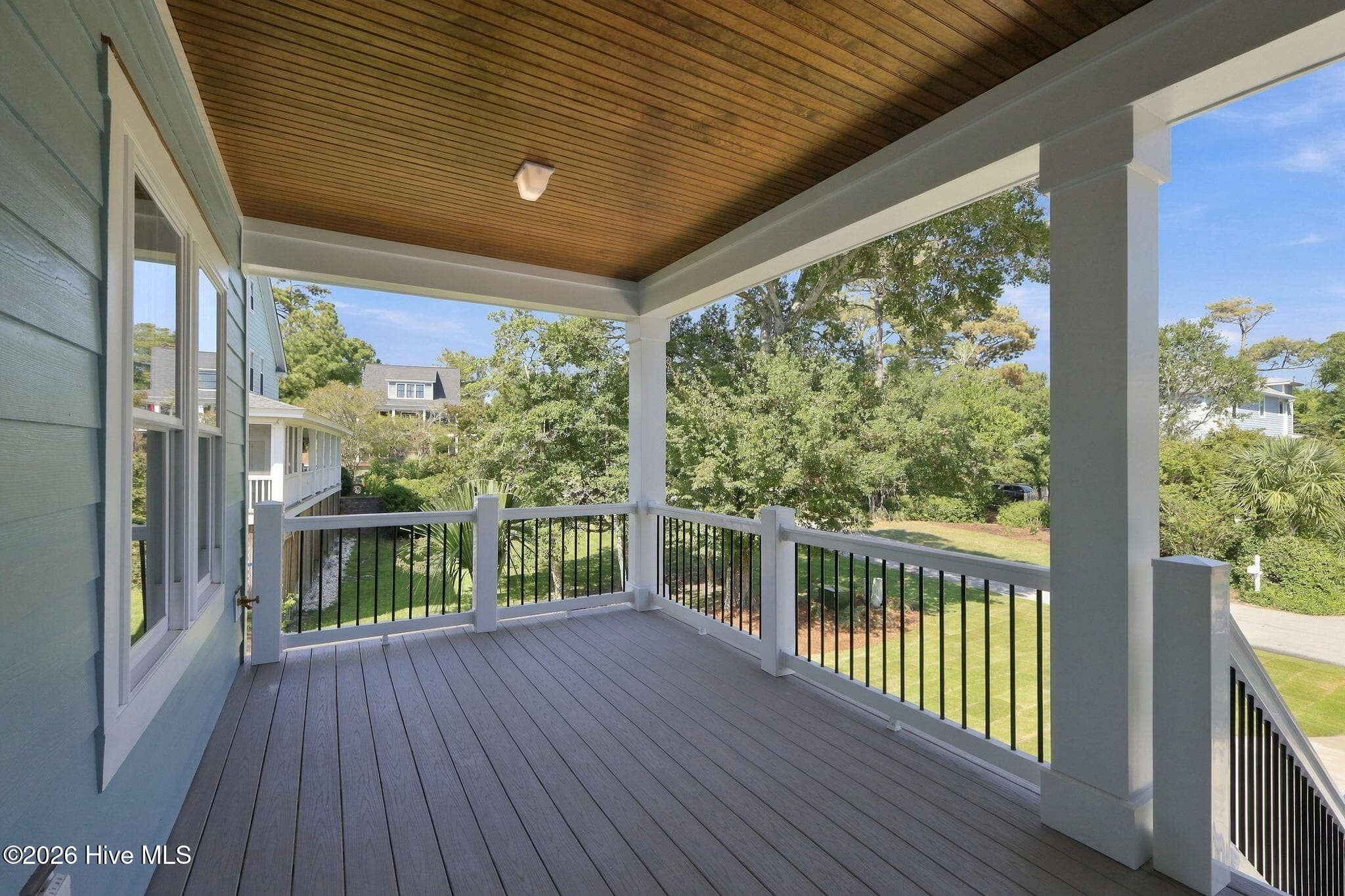 Single Family Residence at 405 Emerald Landing Drive, Emerald Isle, NC 28594, photo 11 of 105
