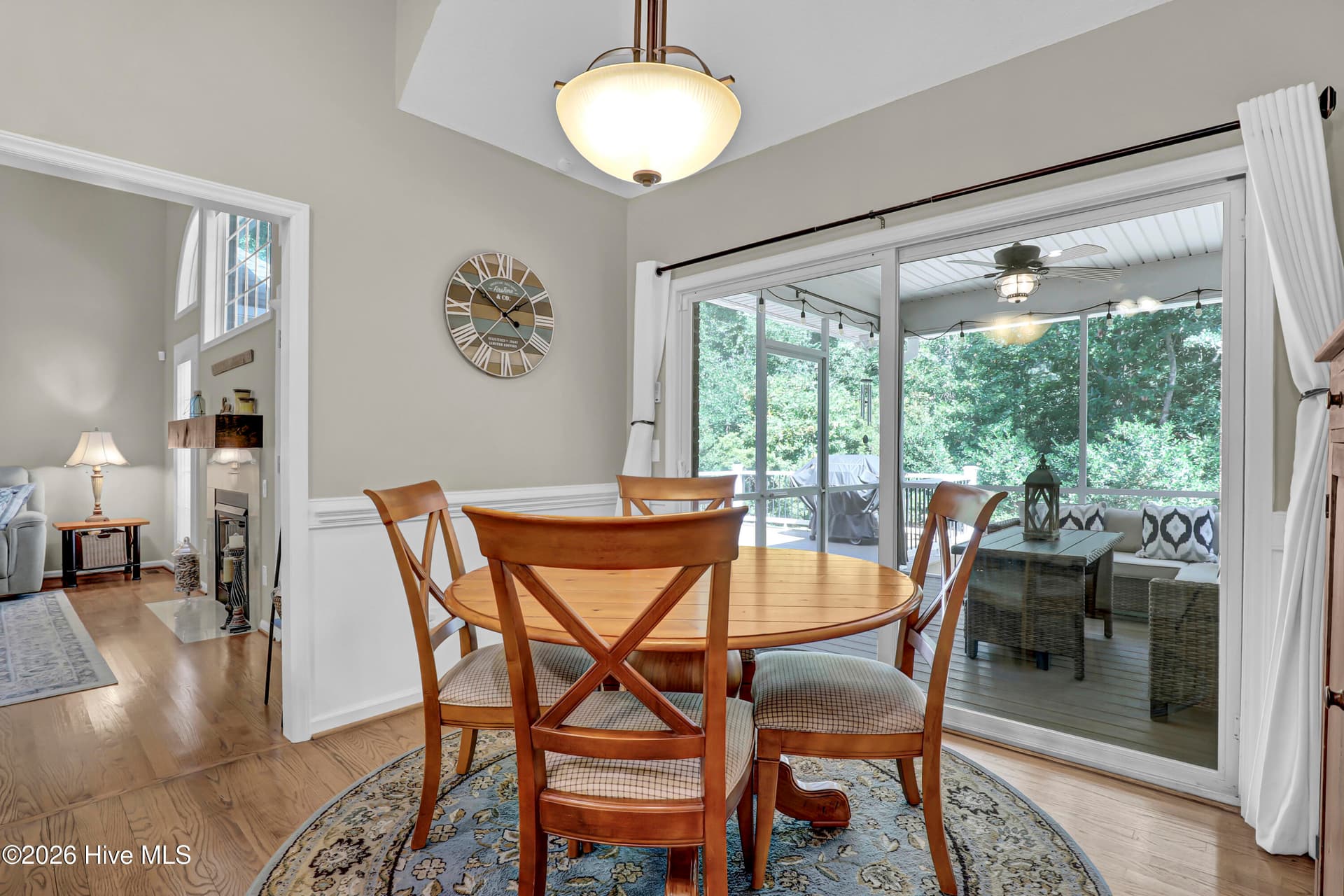 Single Family Residence at 645 Sawgrass Road, Hampstead, NC 28443, photo 9 of 47
