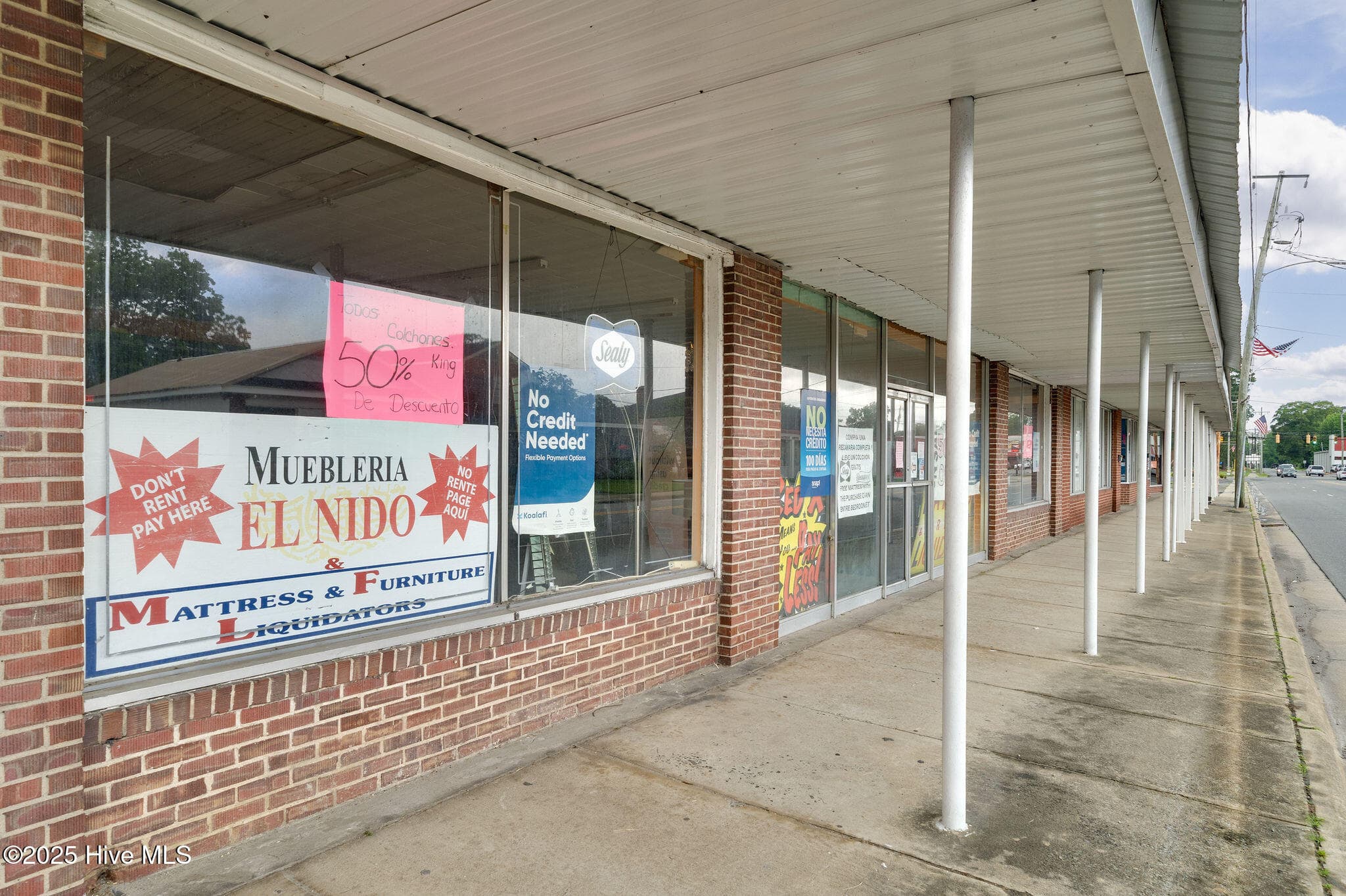 Commercial Sale at 122 W College Street, Warsaw, NC 28398, photo 4 of 21