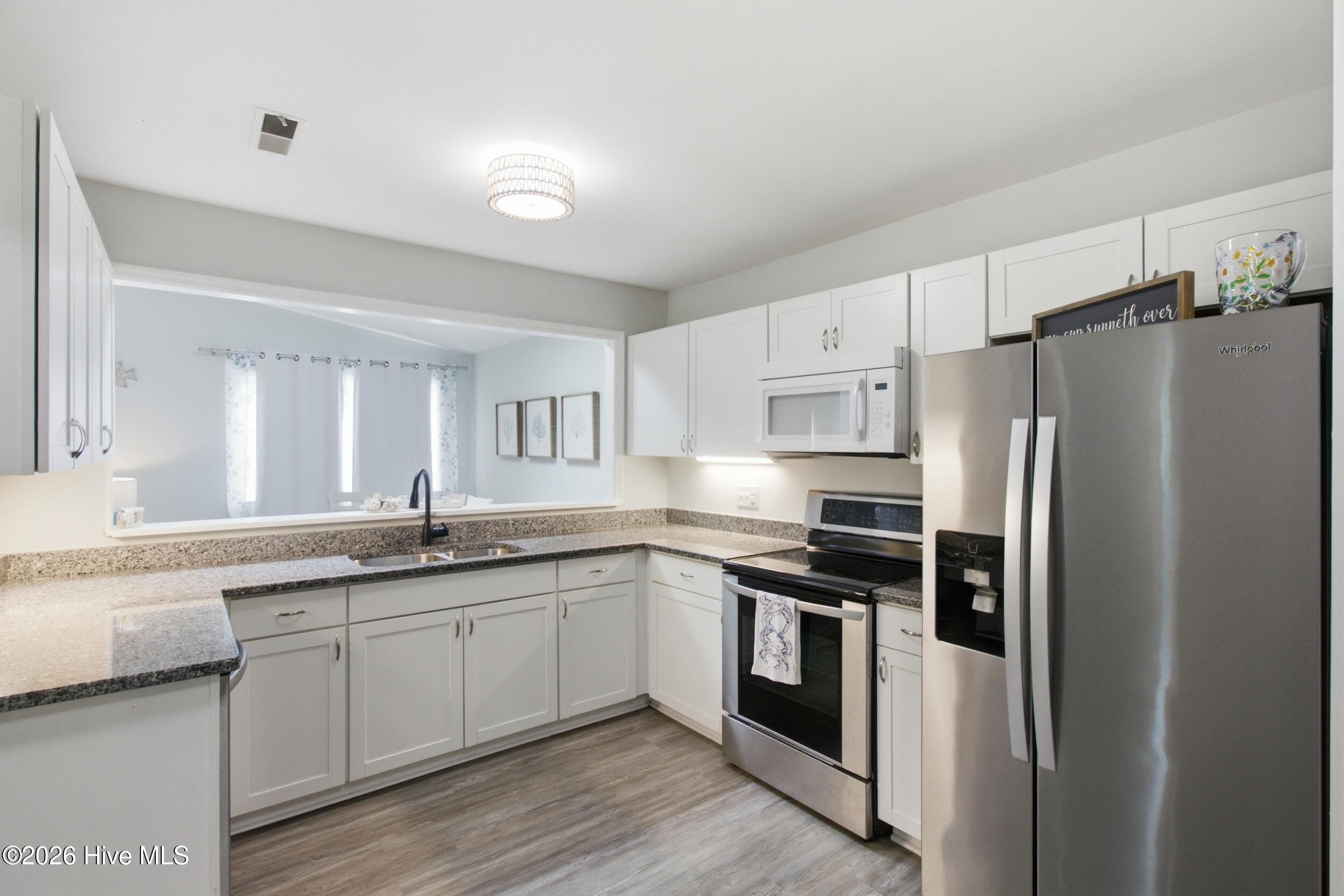 Kitchen - 23 Harbour Walk, New Bern, NC 28562